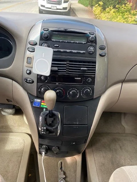 van dashboard.jpg