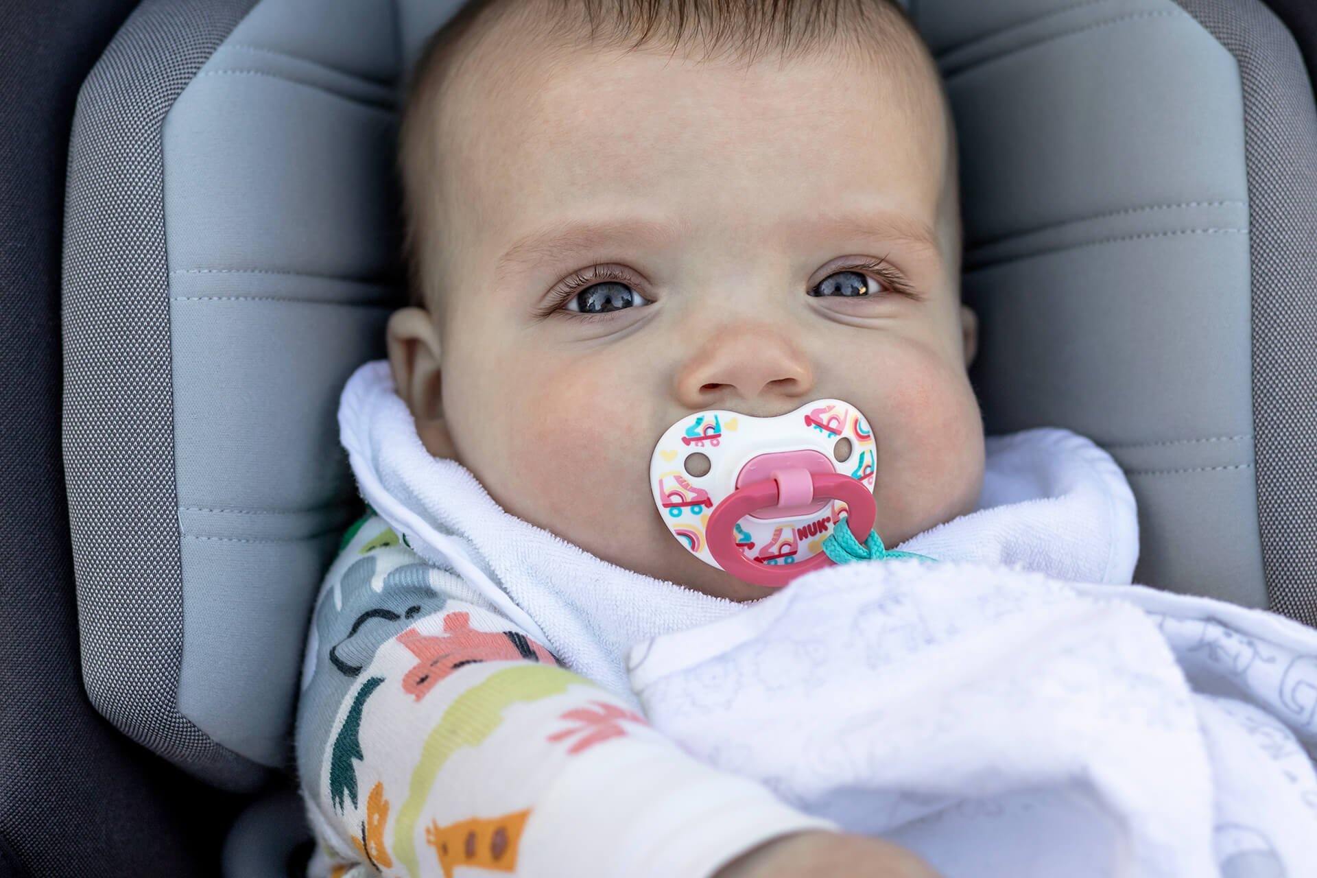 Isabelle5mo_9_website.jpg