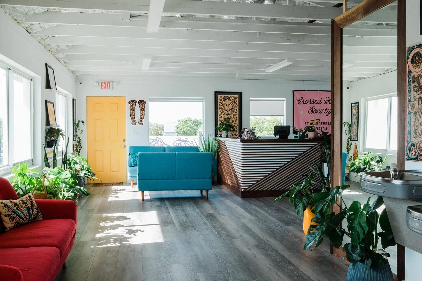 A little color can go a long way! This space was so empty and sterile before paint! We love a beautiful pop of color in any space. 

#colorfulinterior #interiordesign #interi&oslash;r #interdecor #fortlauderdale