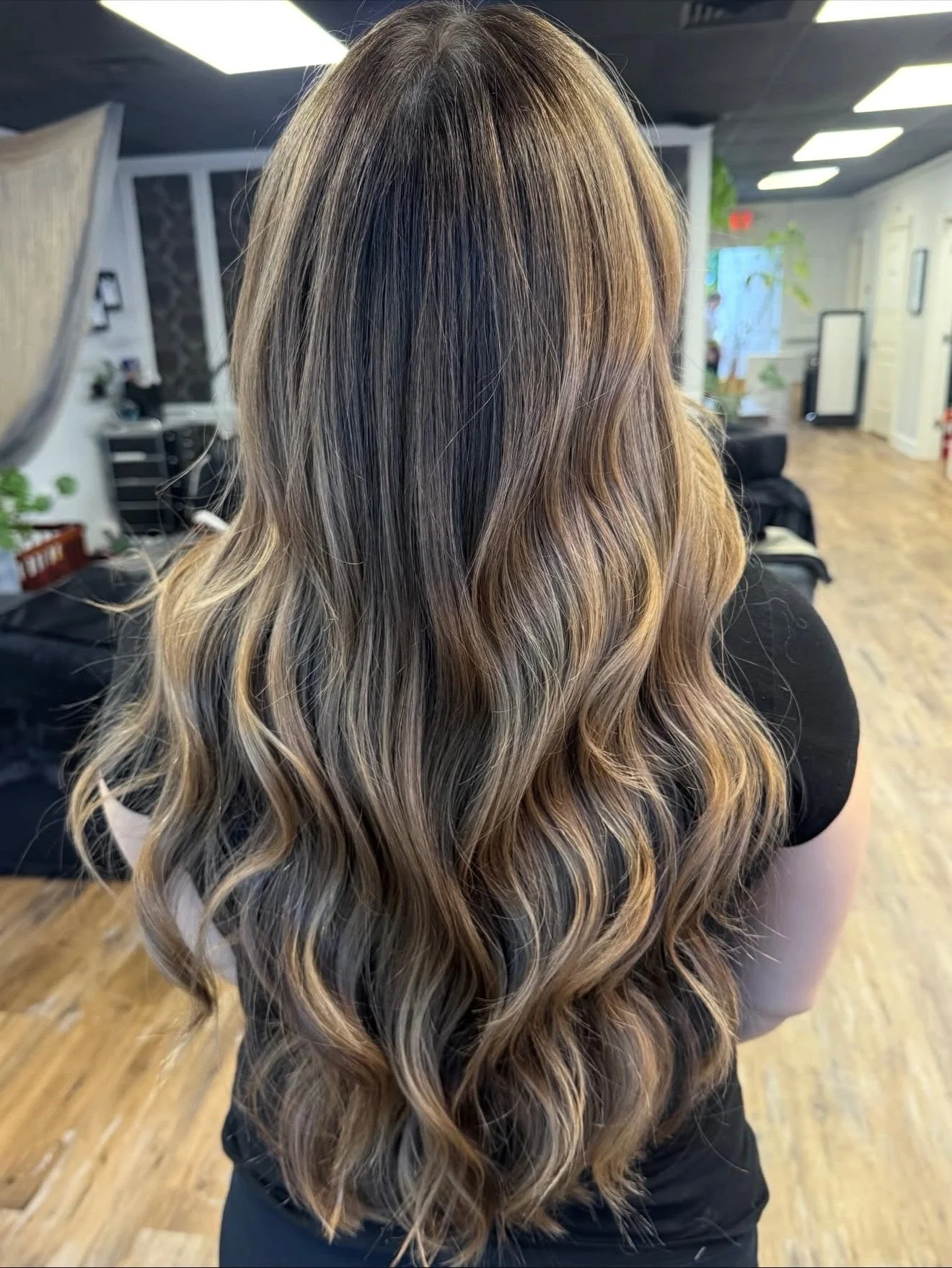 Beautiful wavy hairdo
