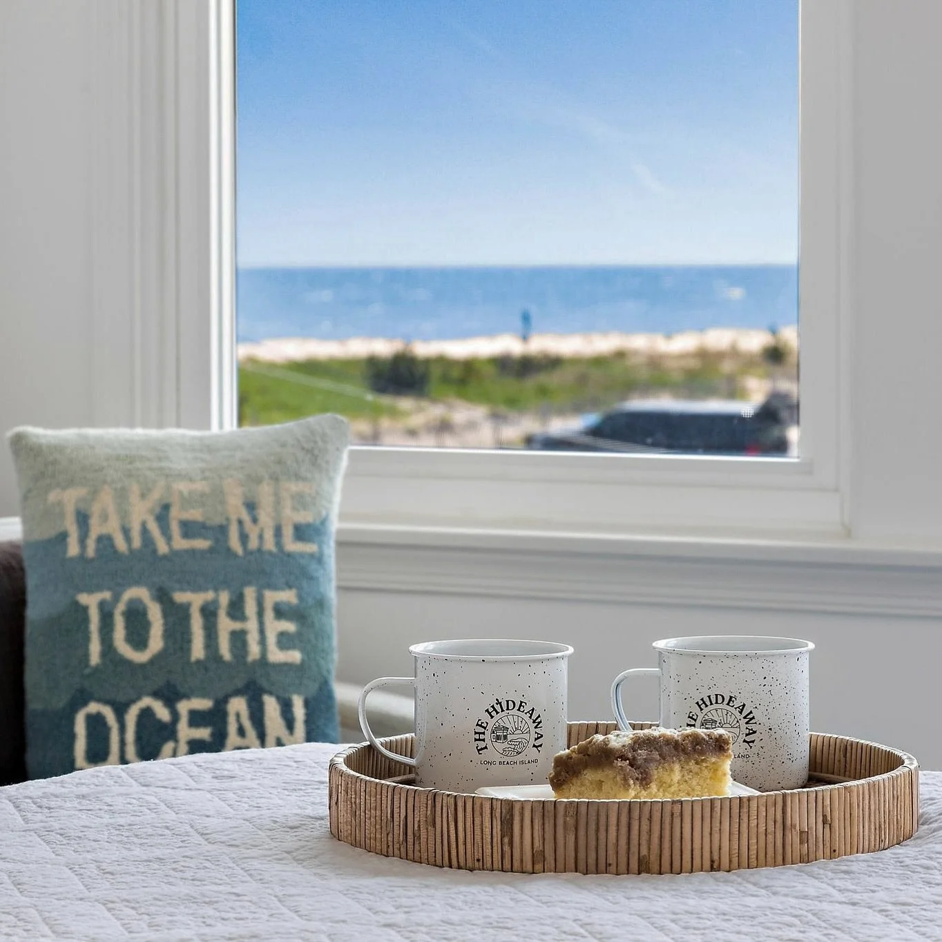 Falls mornings are a bit more coffee + cozy views. ✨