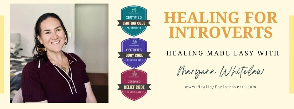 Smiling brunette woman, energy healing certification badges and text reading: Healing for introverts. Healing made easy with Maryann Whitelaw. HealingForIntroverts.com