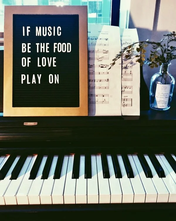 “If music be the food of love play on” - Twelfth Night. Shakespeare letter board quote.