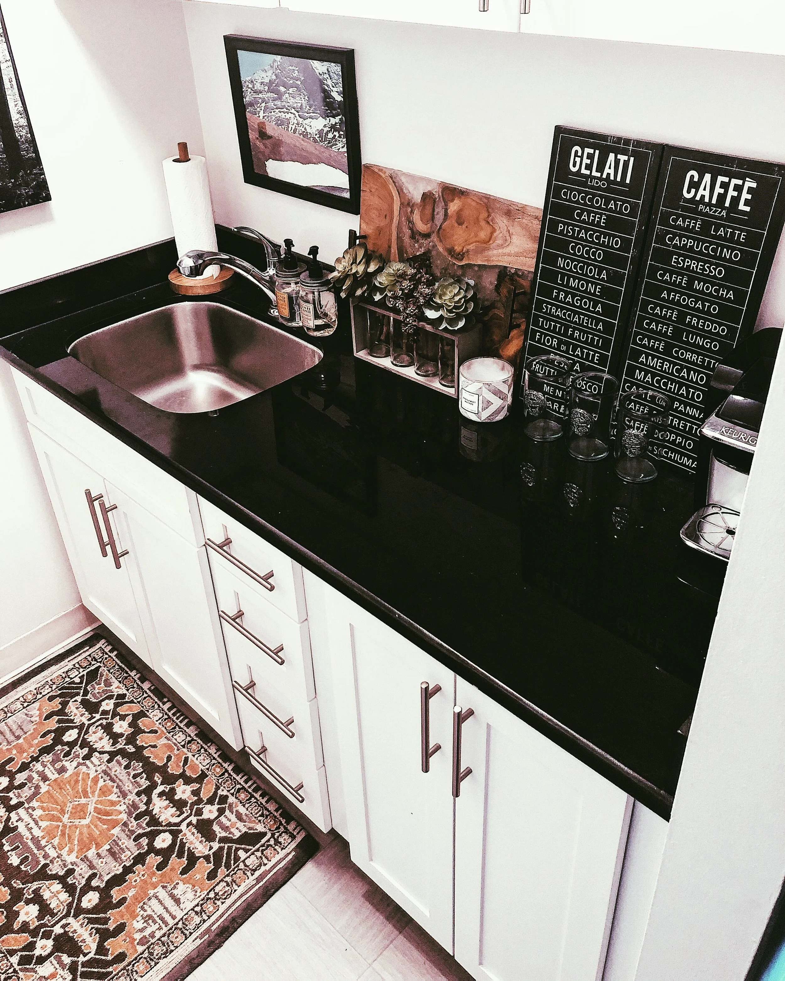 rustic-style-kitchen