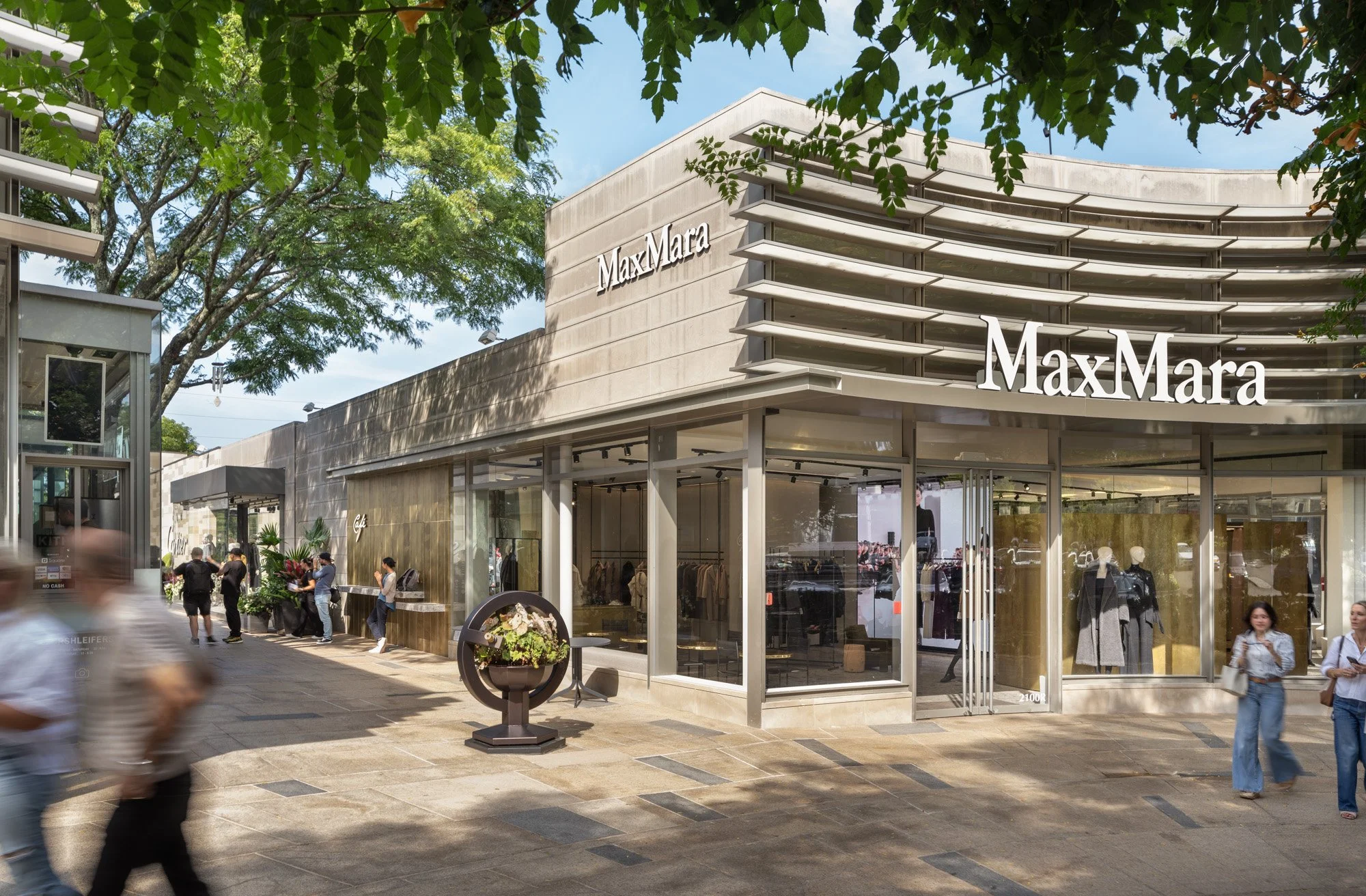 Americano Retail Shopping Center in New York