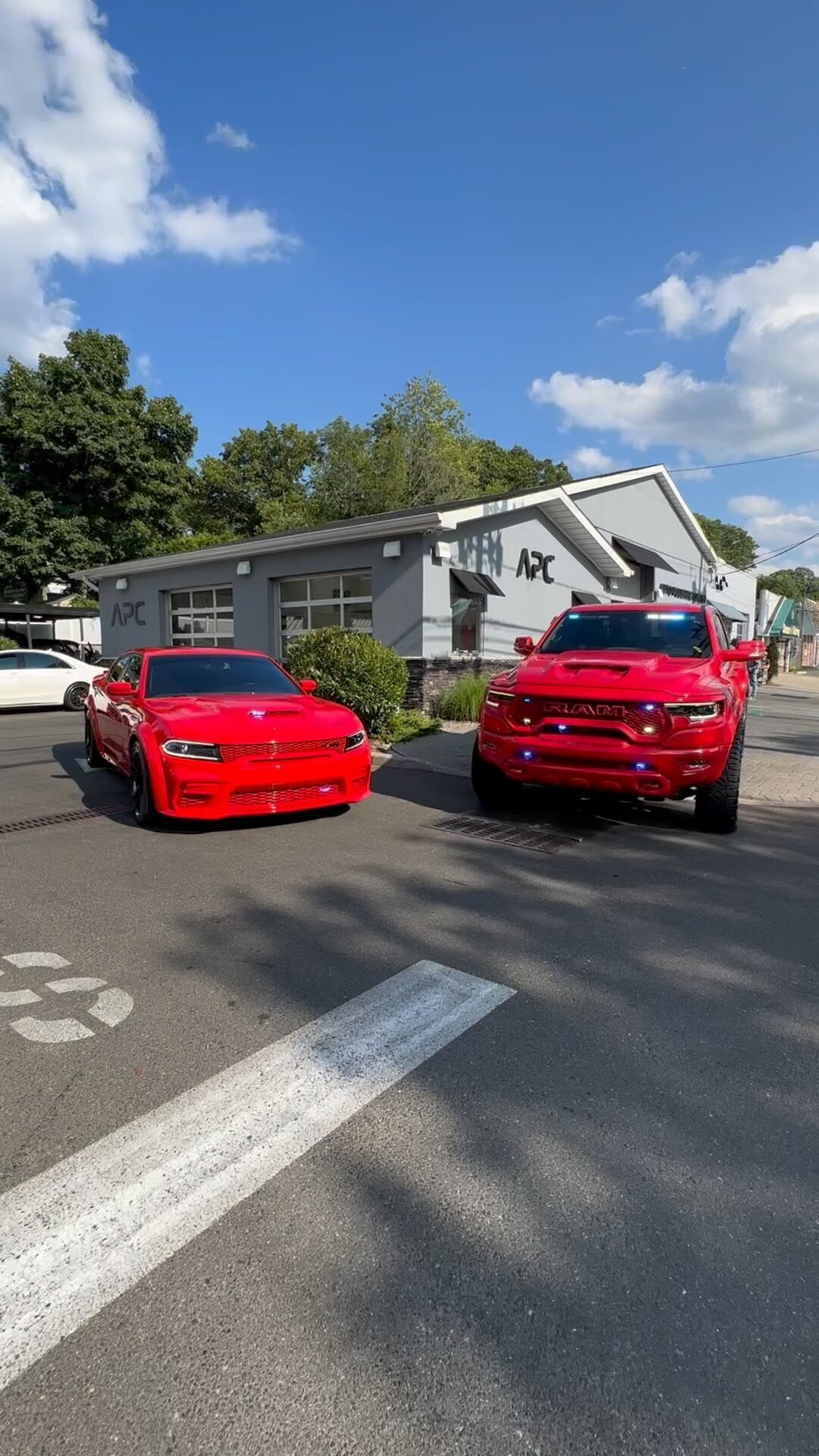 Auto Polishing Center