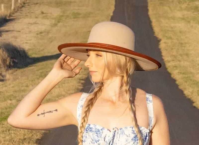 elsa dutton style hat for ladies