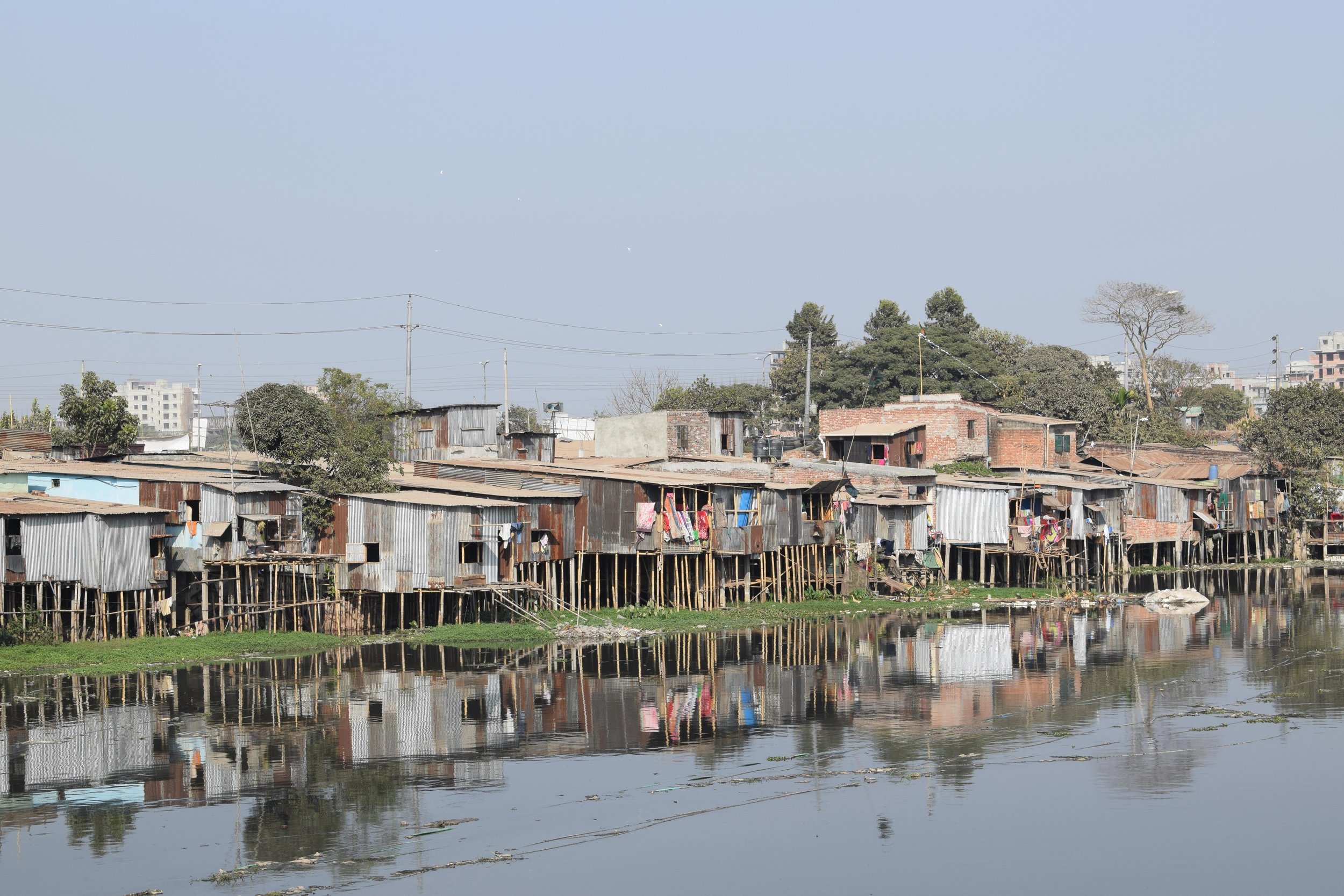 huse på pinde dhaka.jpeg