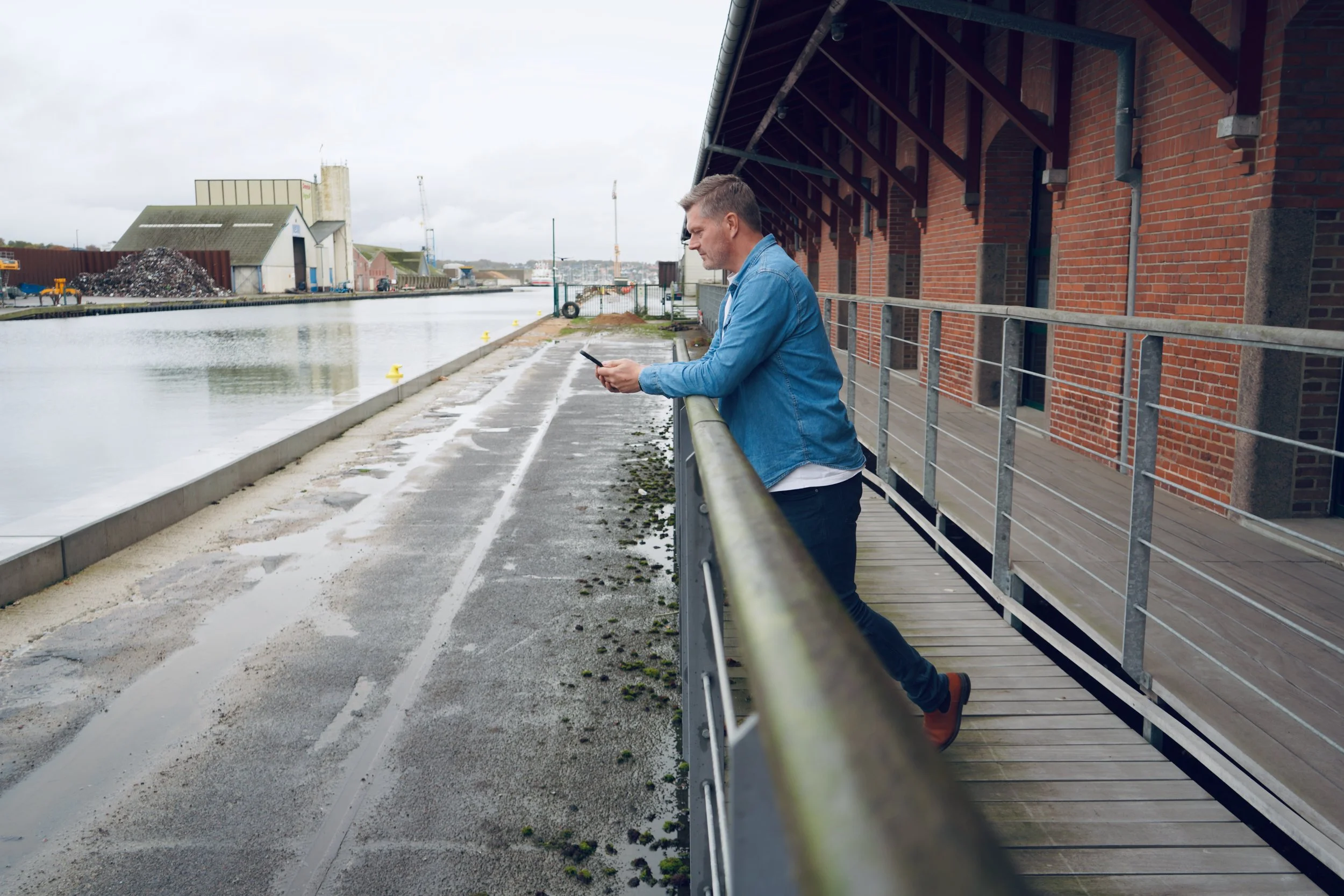 Martin Aadal mobil.jpeg