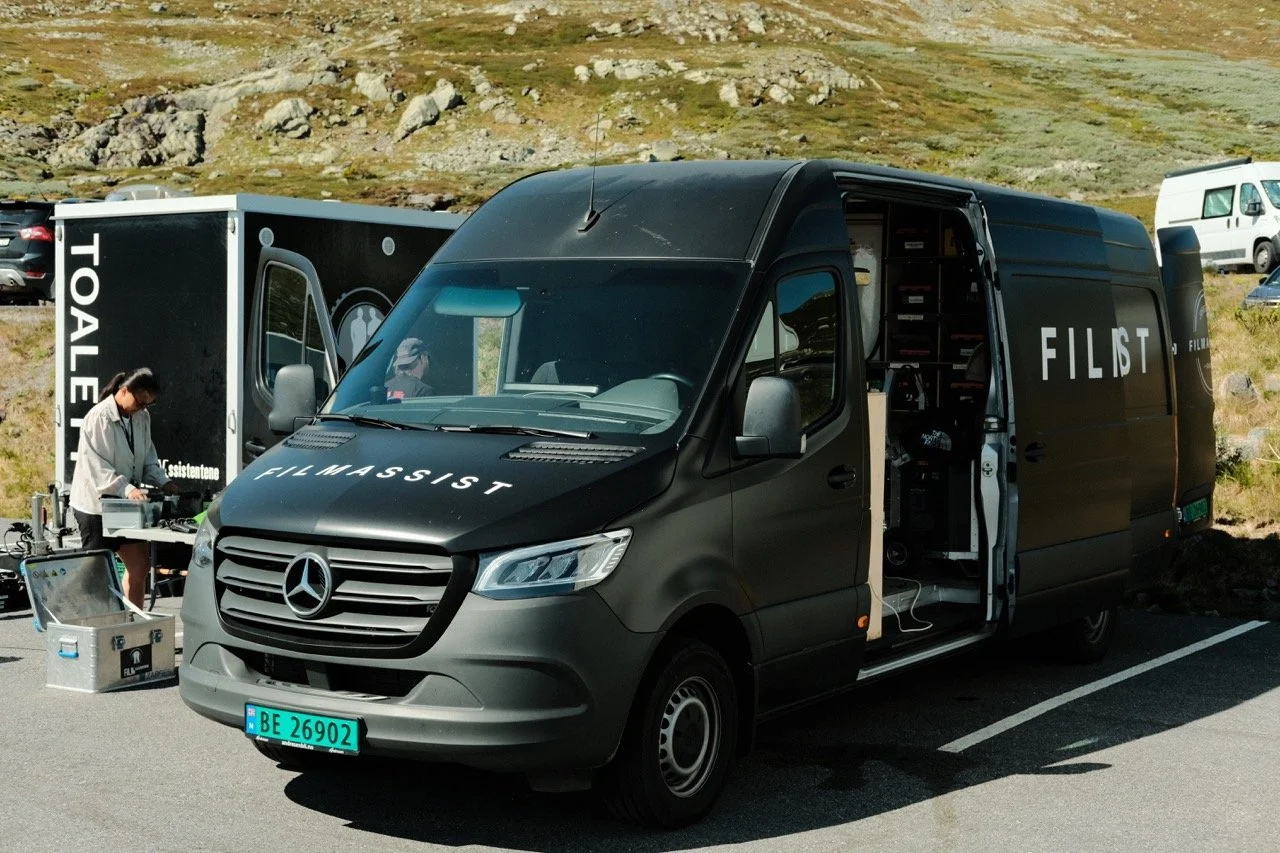 Behind the scene look at a film production in Norway. 