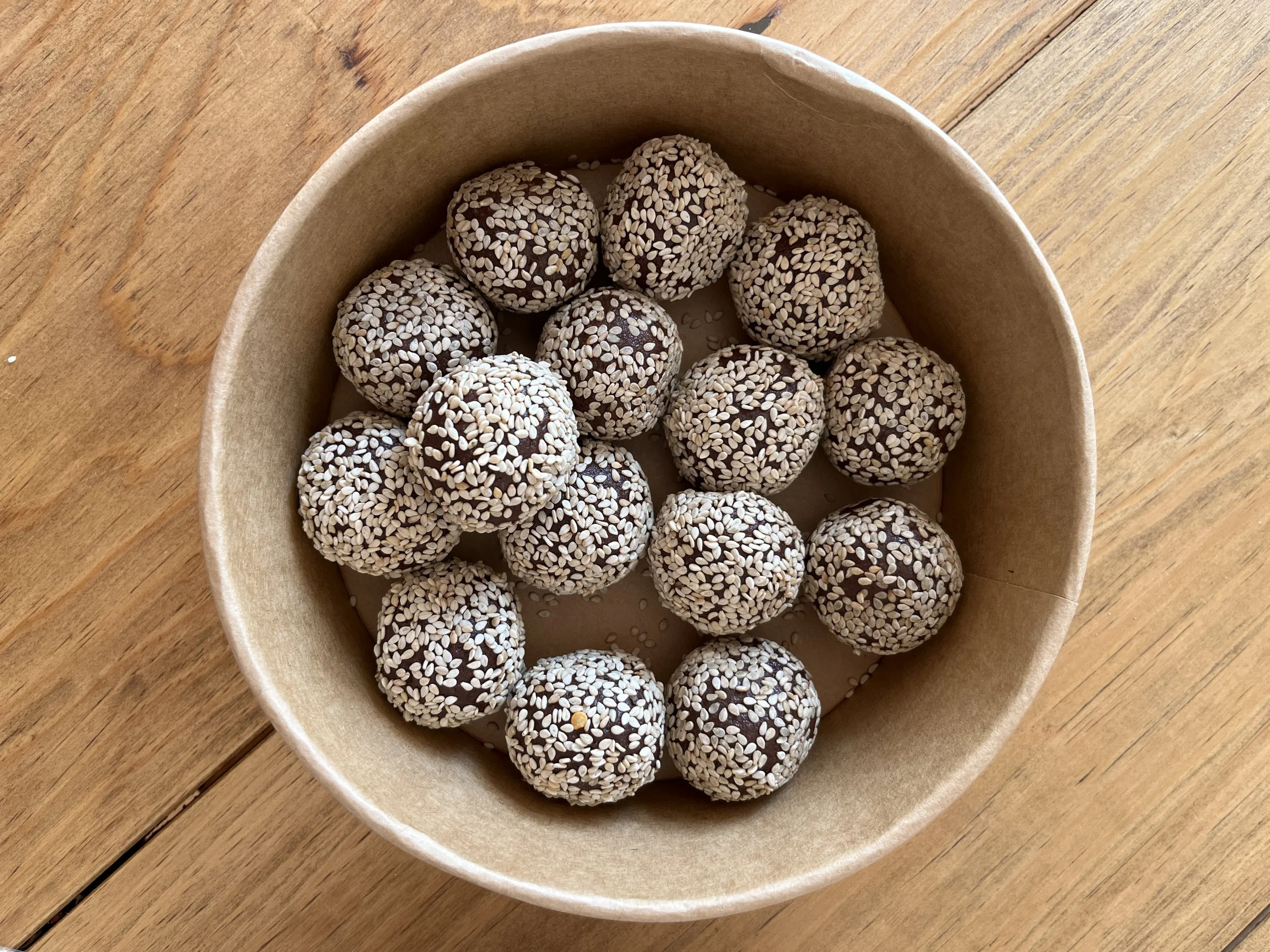 Sesame_Tahin_Energyballs.JPG