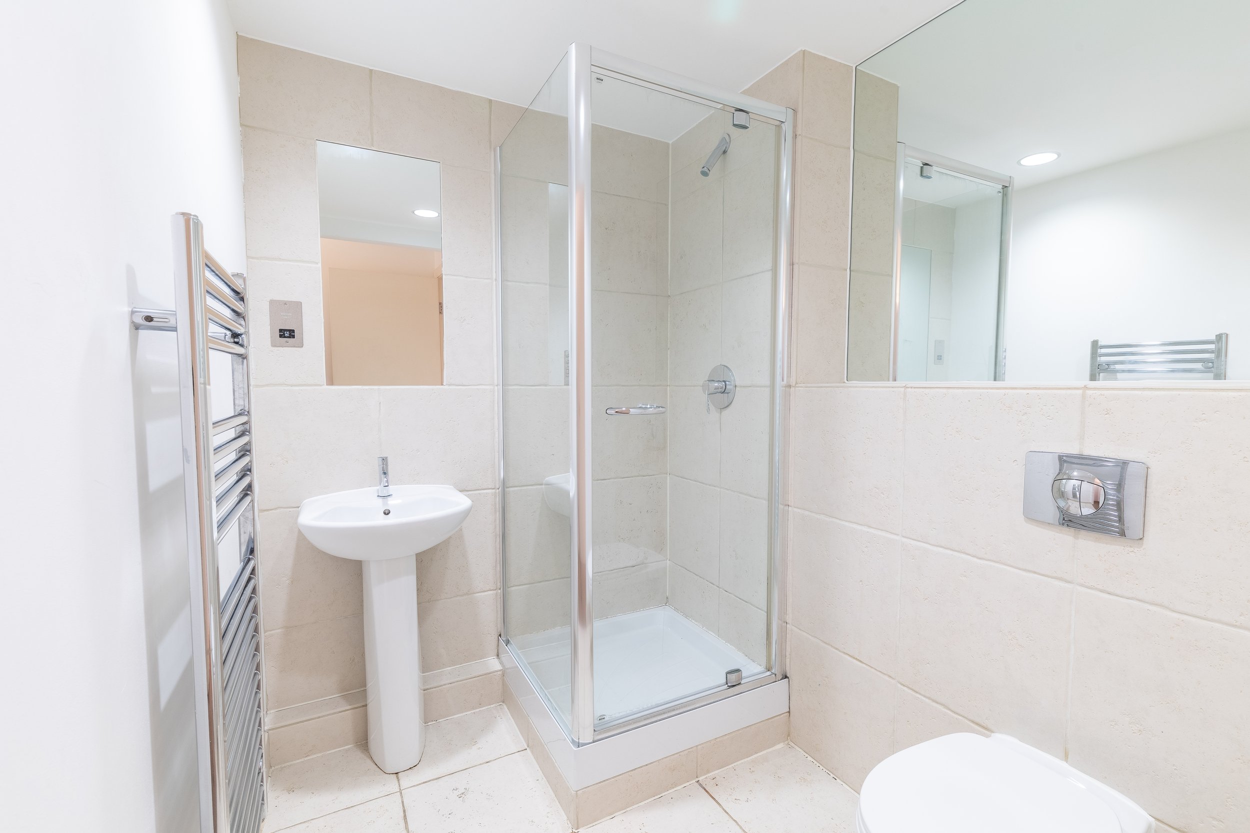 En-suite.jpg