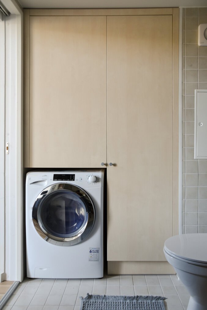 Washing machine in apartment