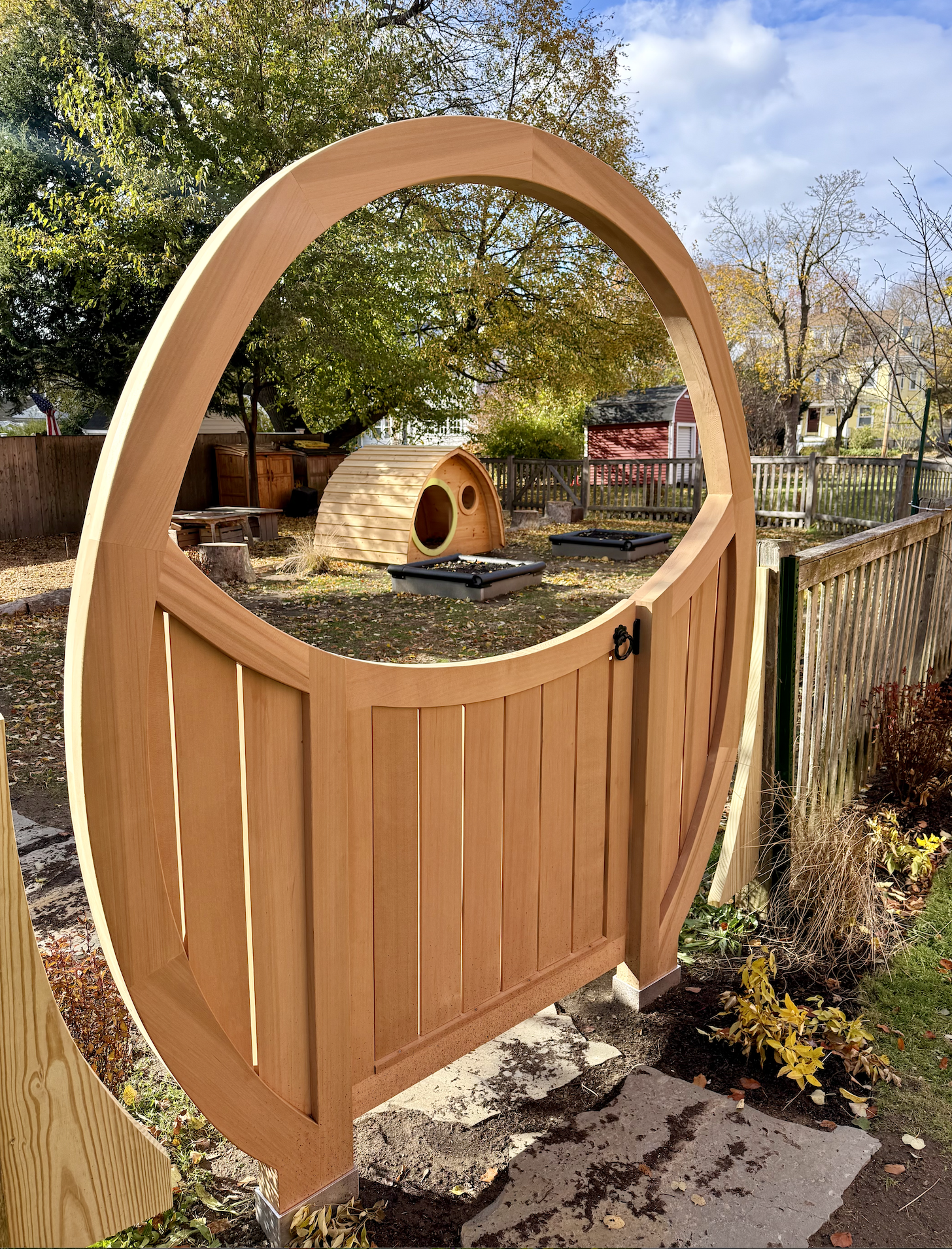 Custom moon gate and landscape.png