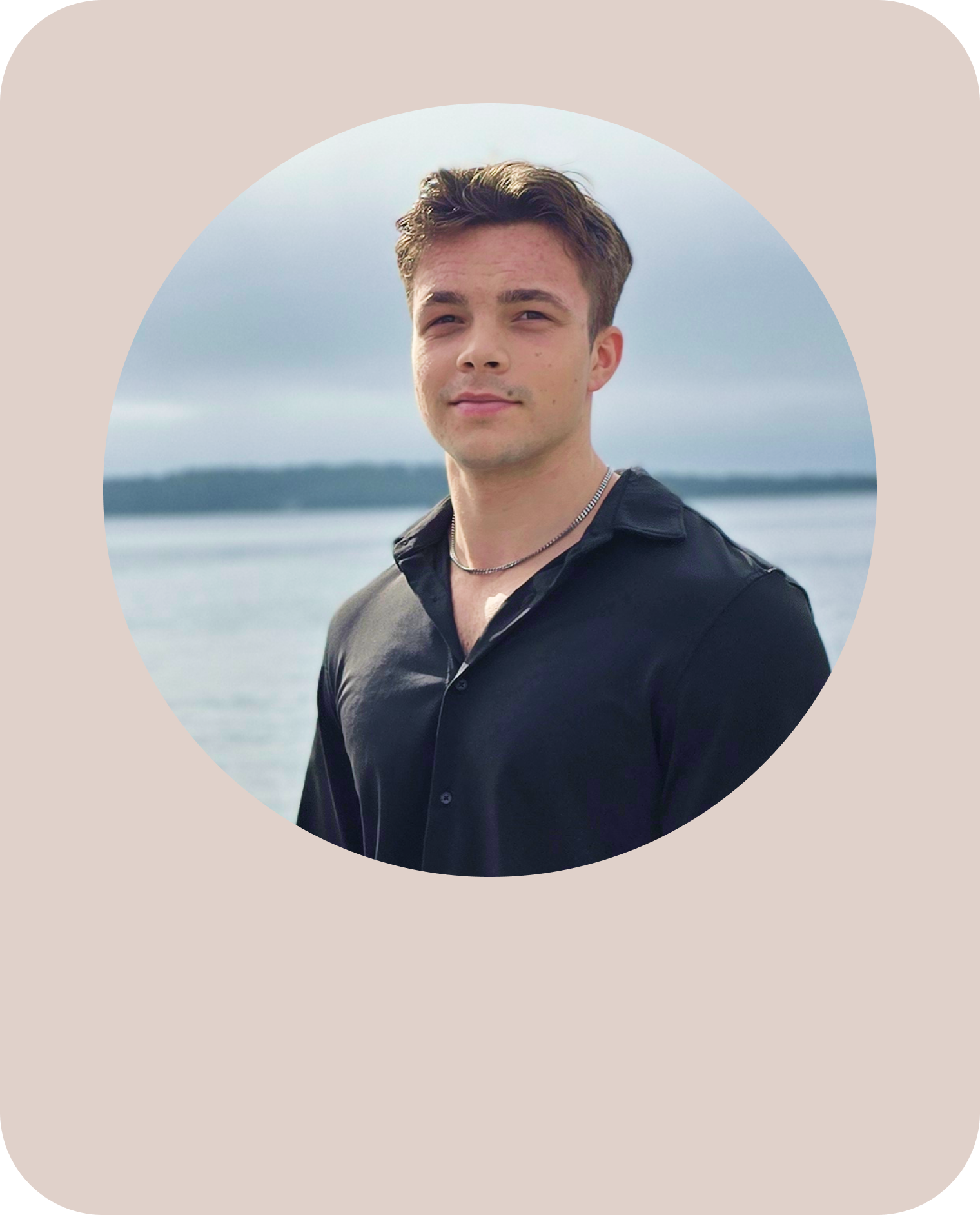 Daniel-portrett