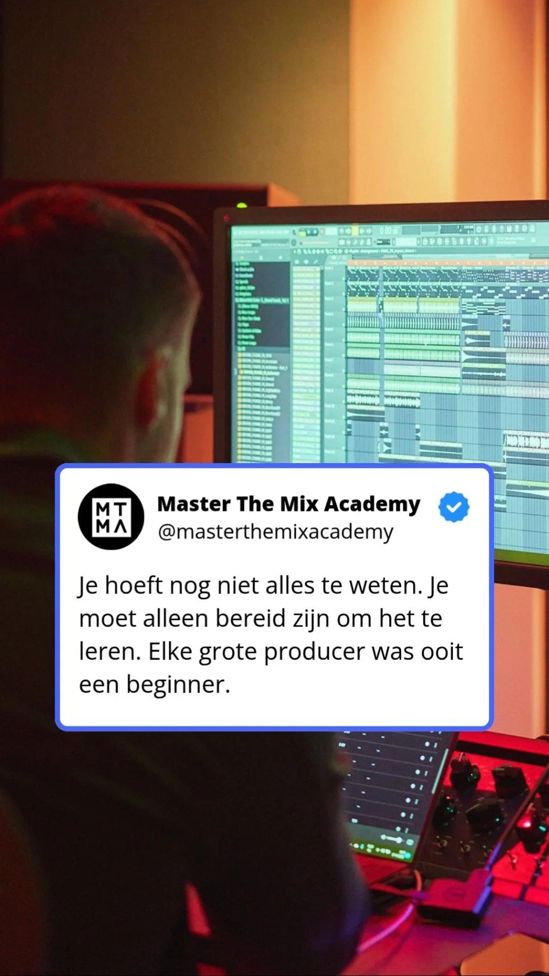 Het zal tijd en moeite van je vragen, maar het zal het 100% waard zijn!
#musicproducer