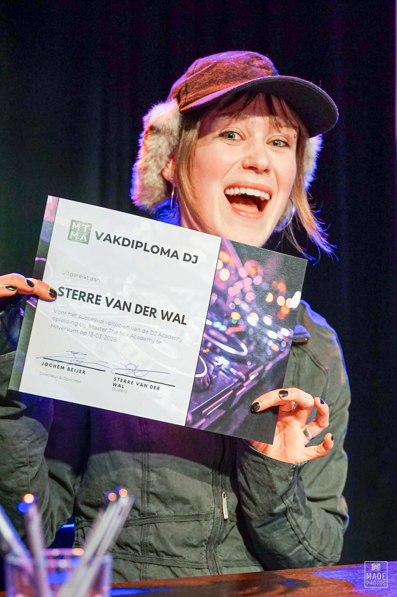 dip uit 11.jpg