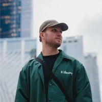 Hessel Versteeg | Eigenaar WE ARE HVM | Creatieve content & strategie voor artiesten en merken. O.A. Sander van Doorn, STMPD, Julian Jordan.