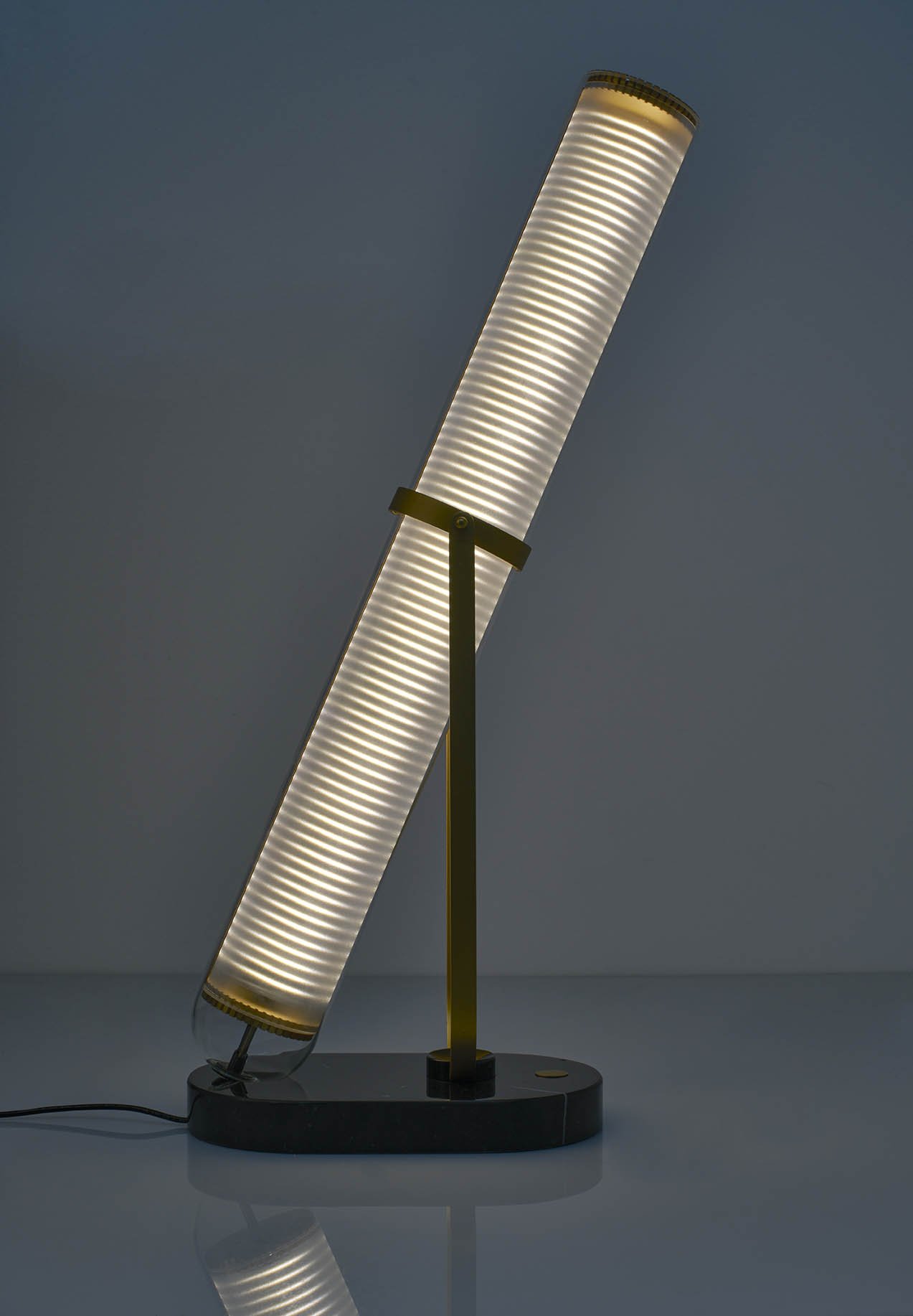 LAMPE_FRECHIN_DCWE_01.jpg