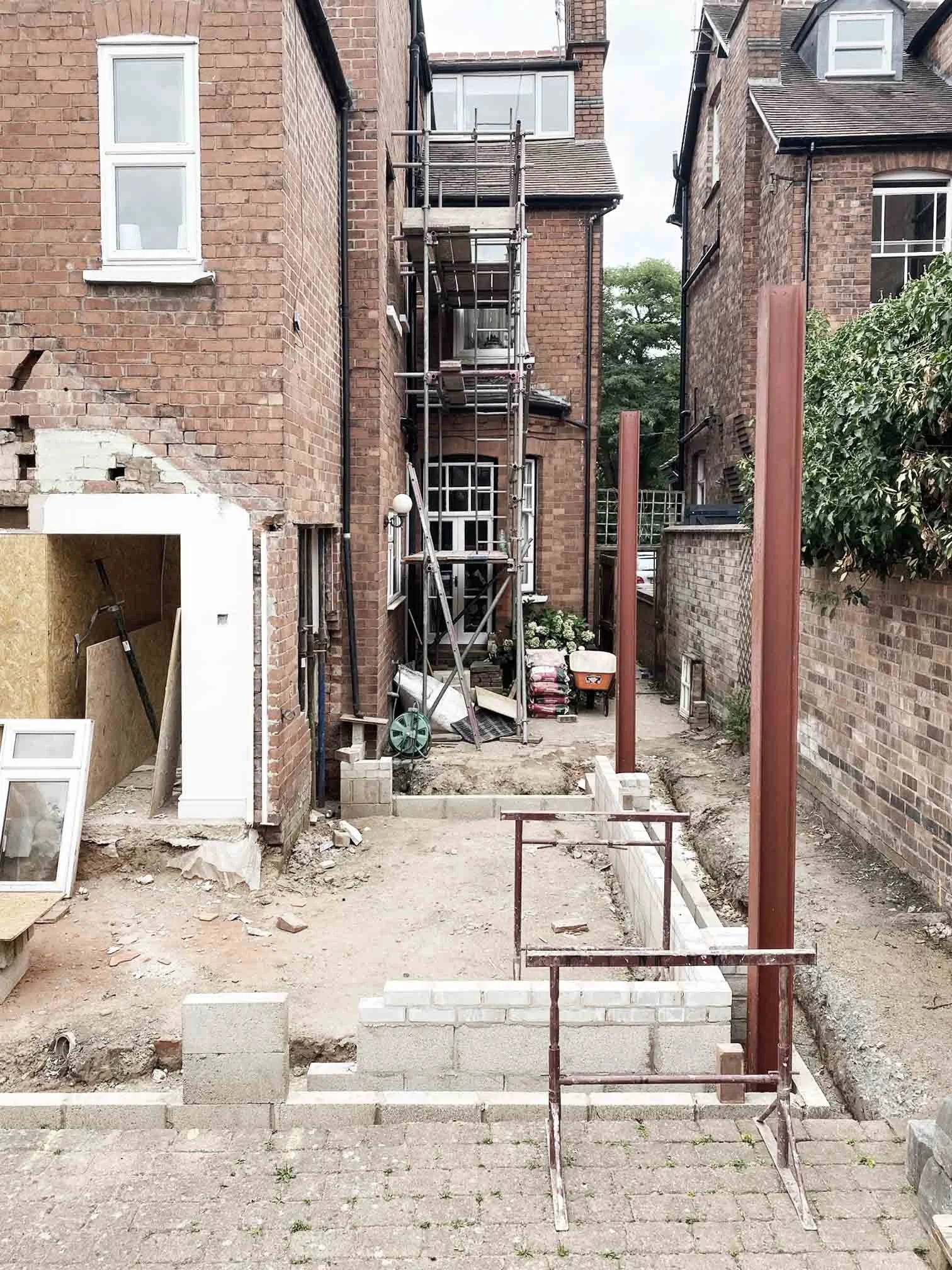 05 Unity Architects York Road Construction Photo 01.jpg