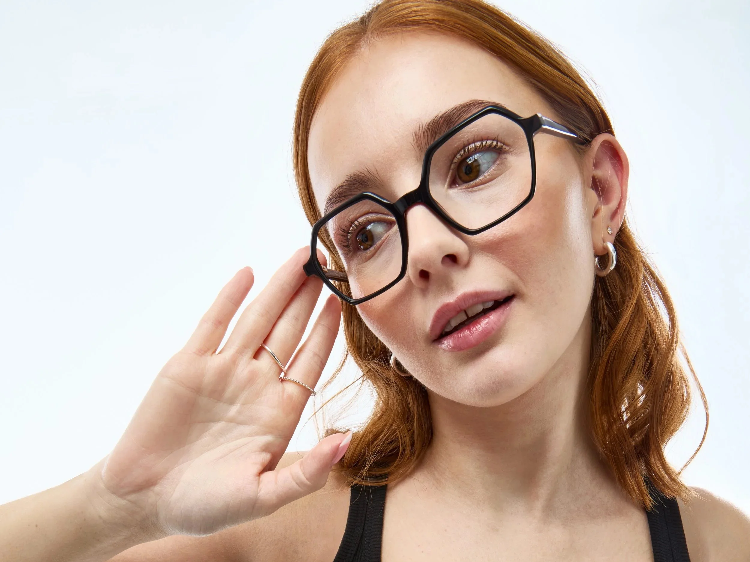 FREQUENCY | C01 BLACK