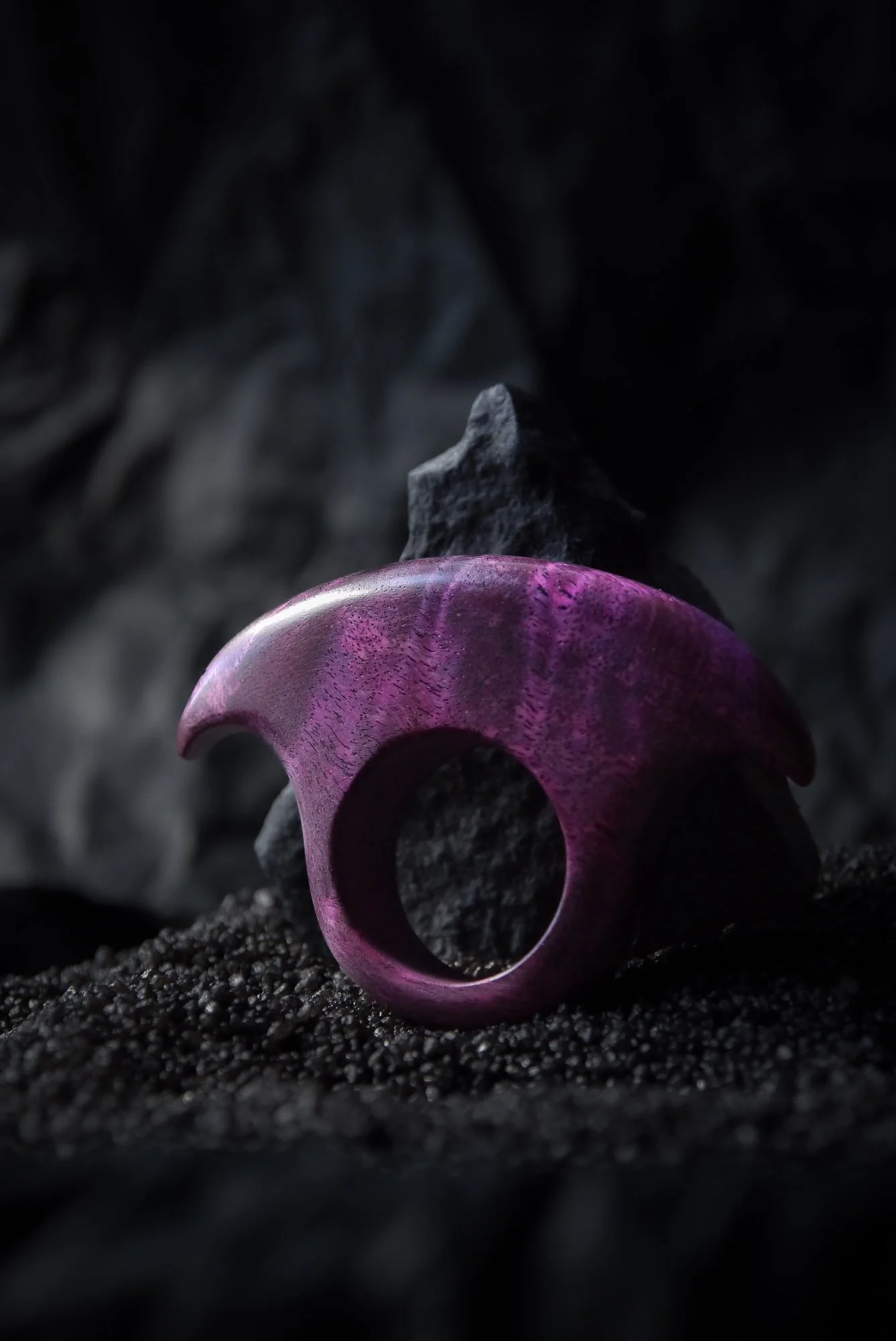 SHIELD ring by ISAROS, purple wood, curved crest form