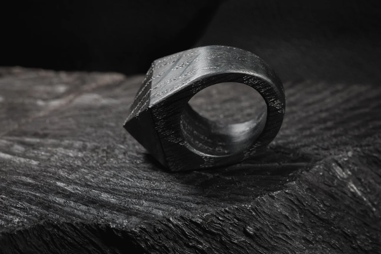 isaros-temple-bogoak-pyramid-ring-2.JPG
