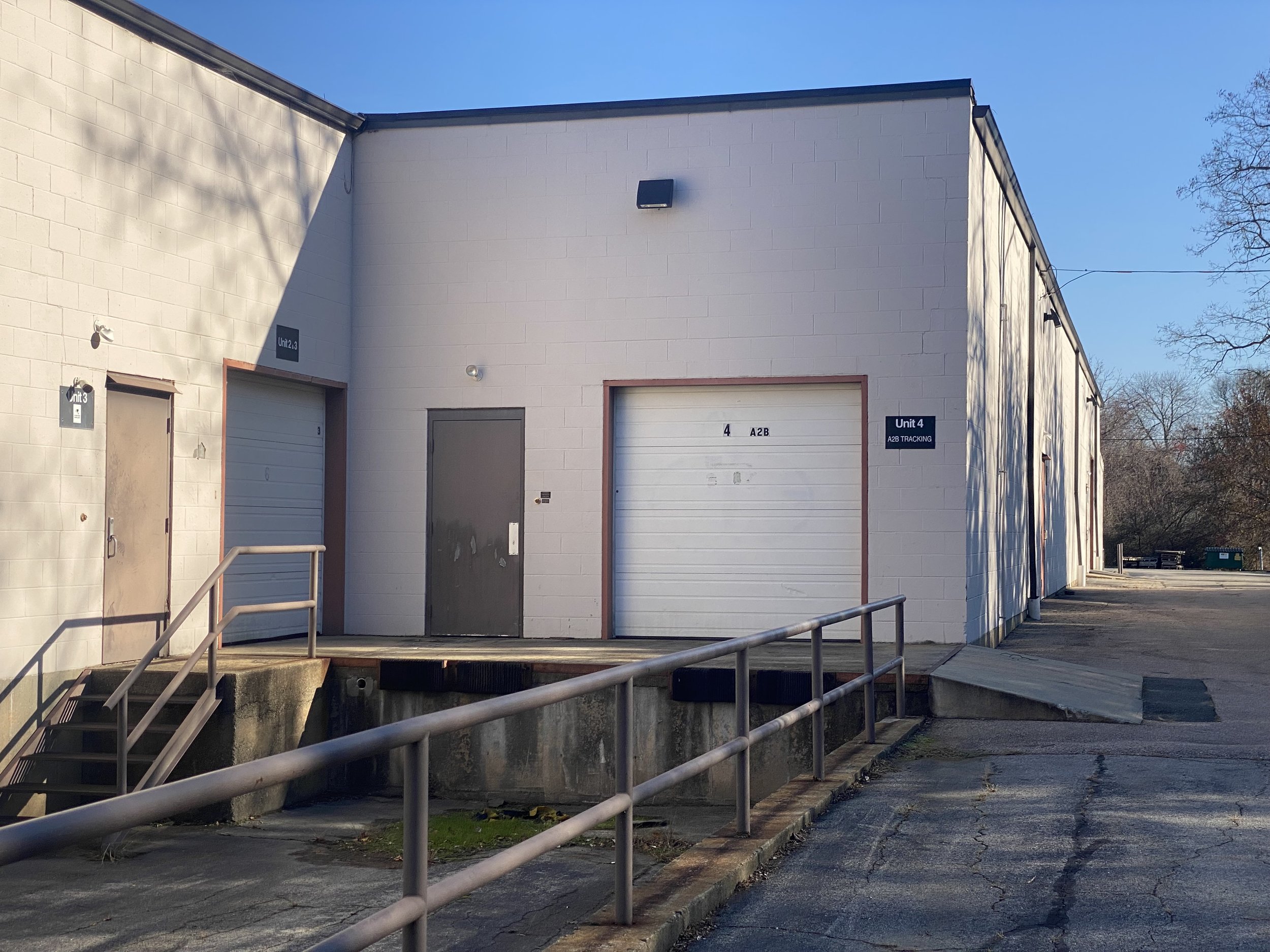 Commercial Office and Warehouse for Lease
