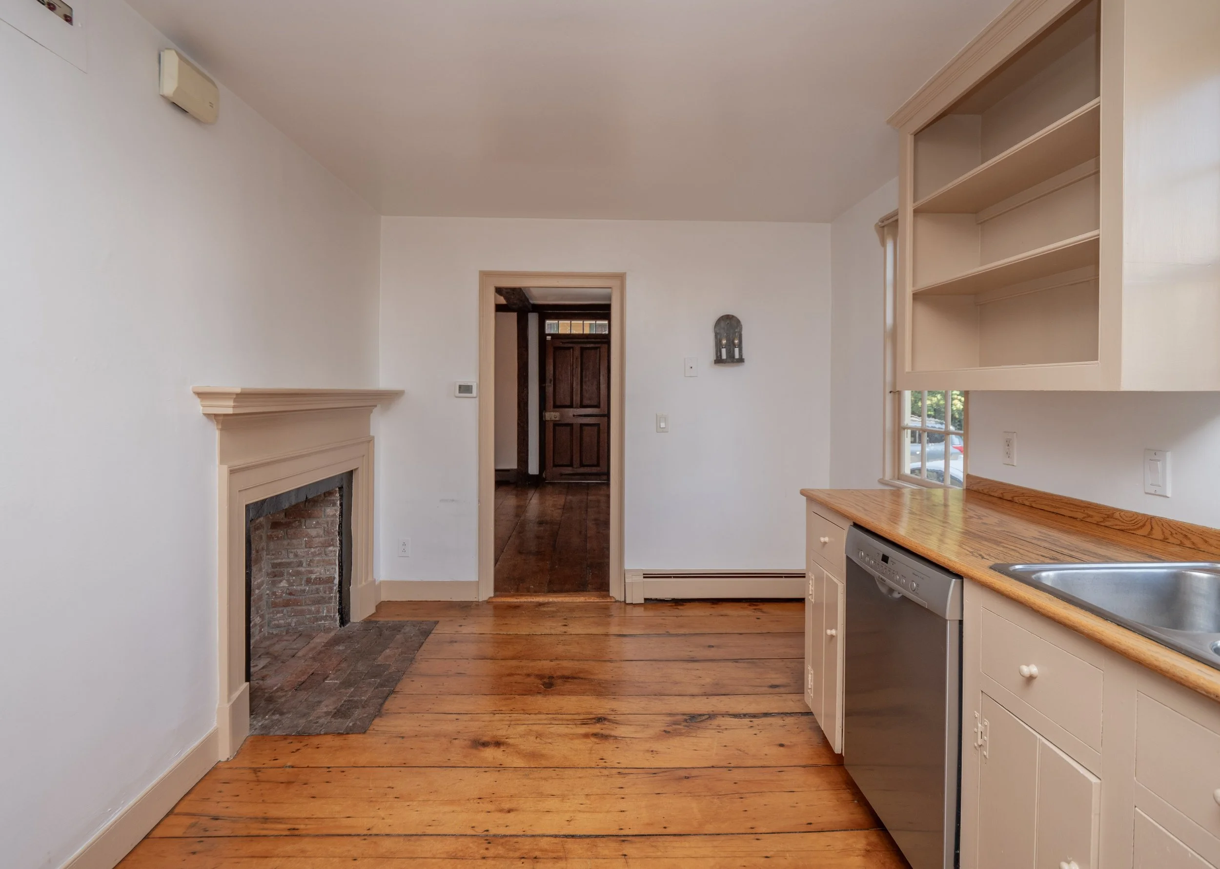 Newport for Lease