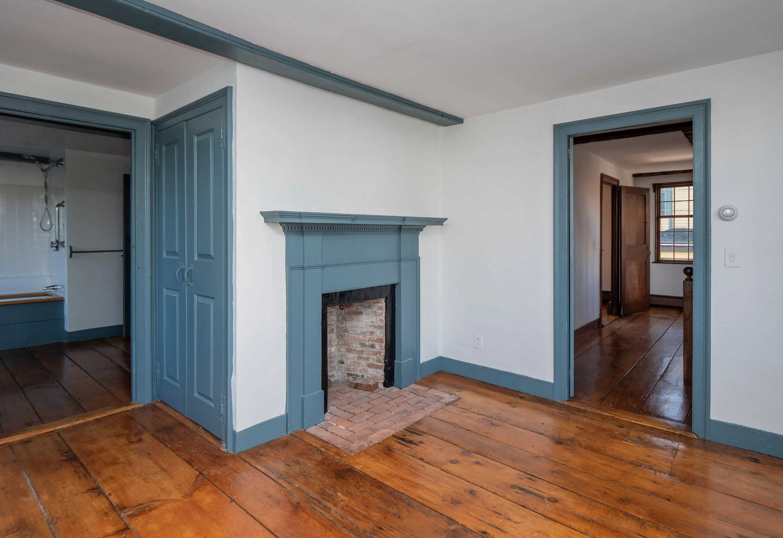 Newport for Lease