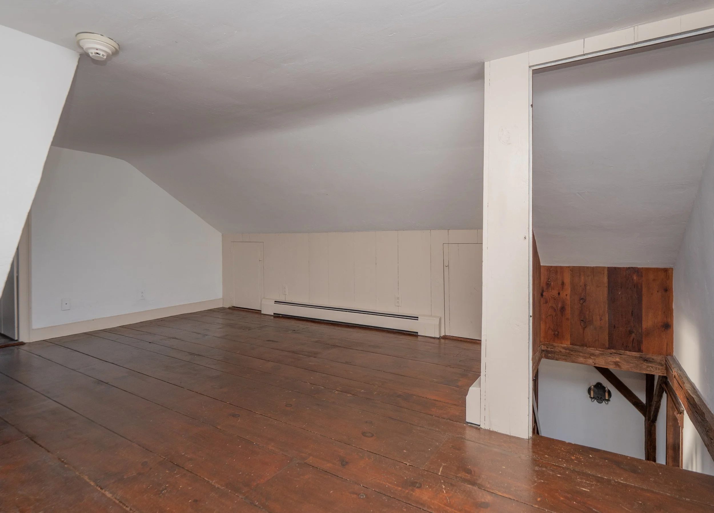 Newport for Lease