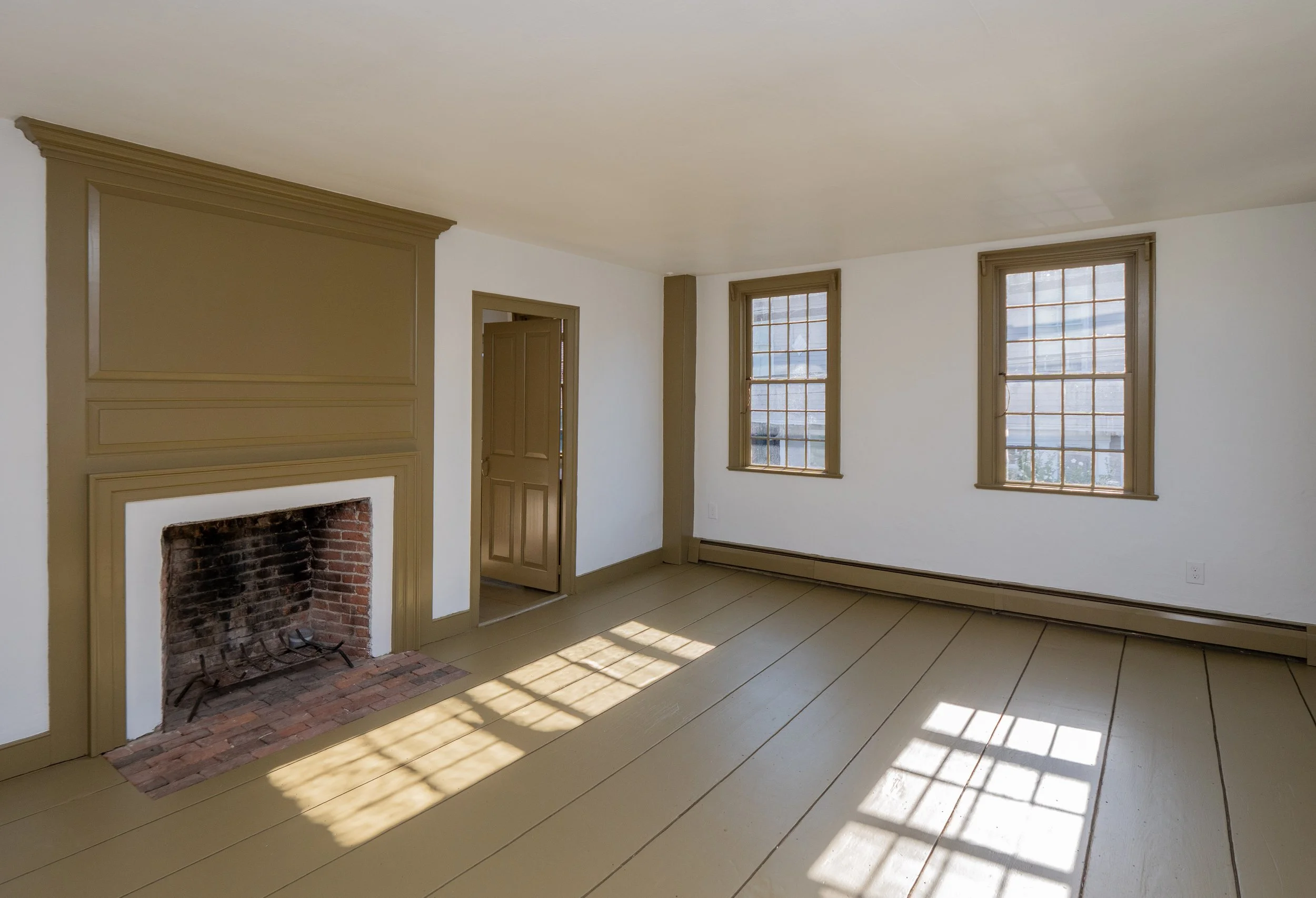 Newport for Lease