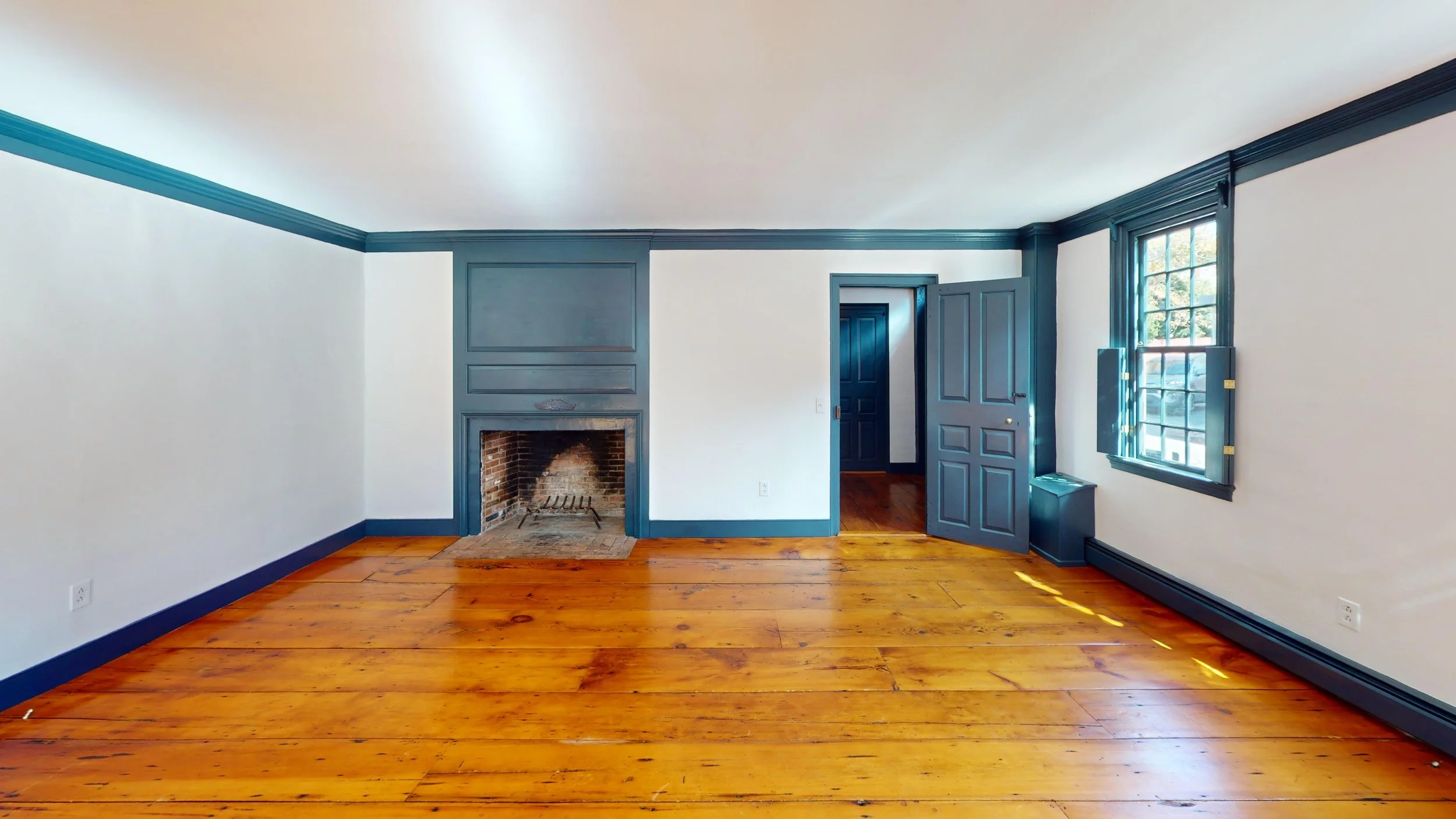 Newport for Lease