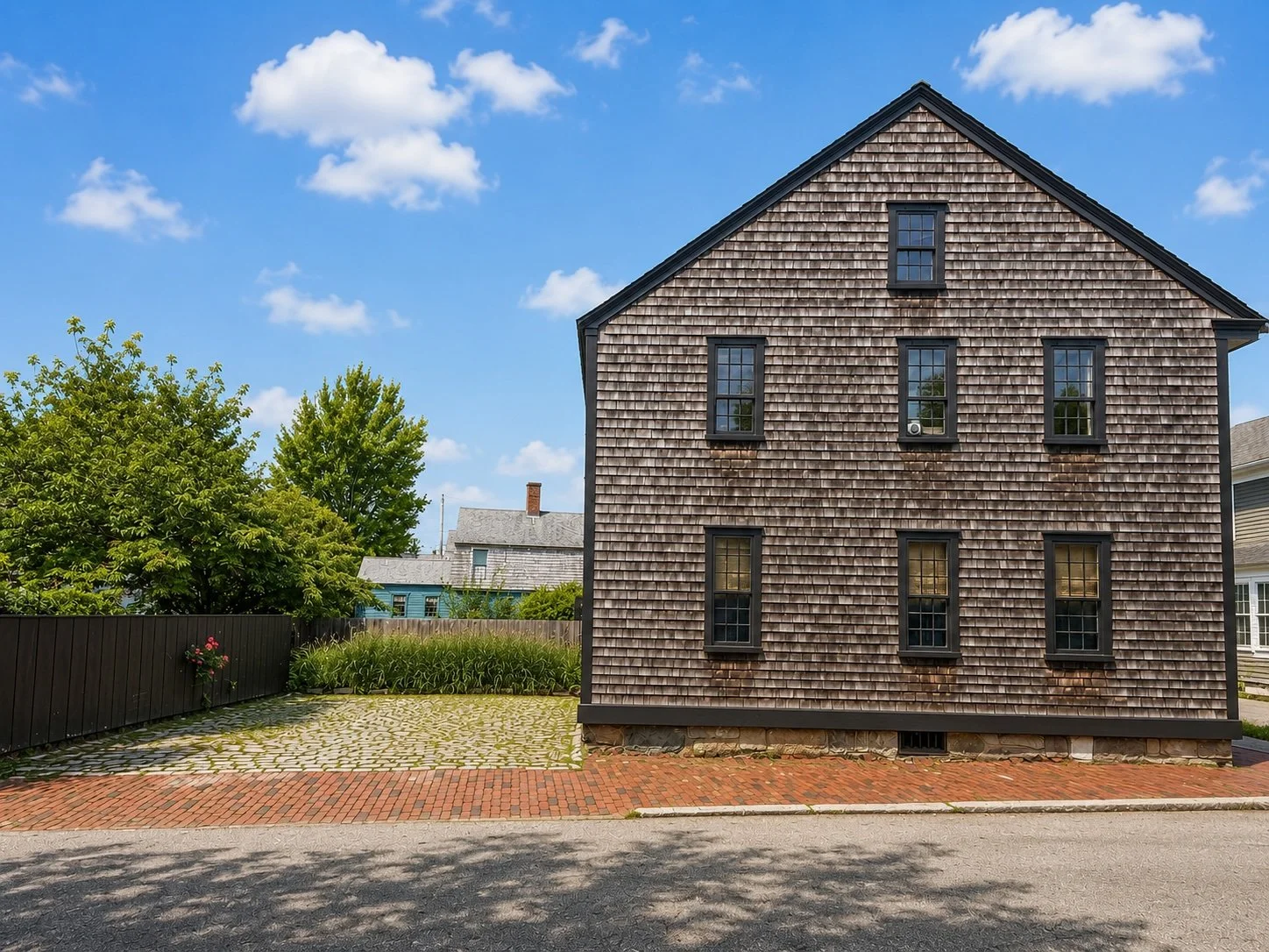 Newport for Lease