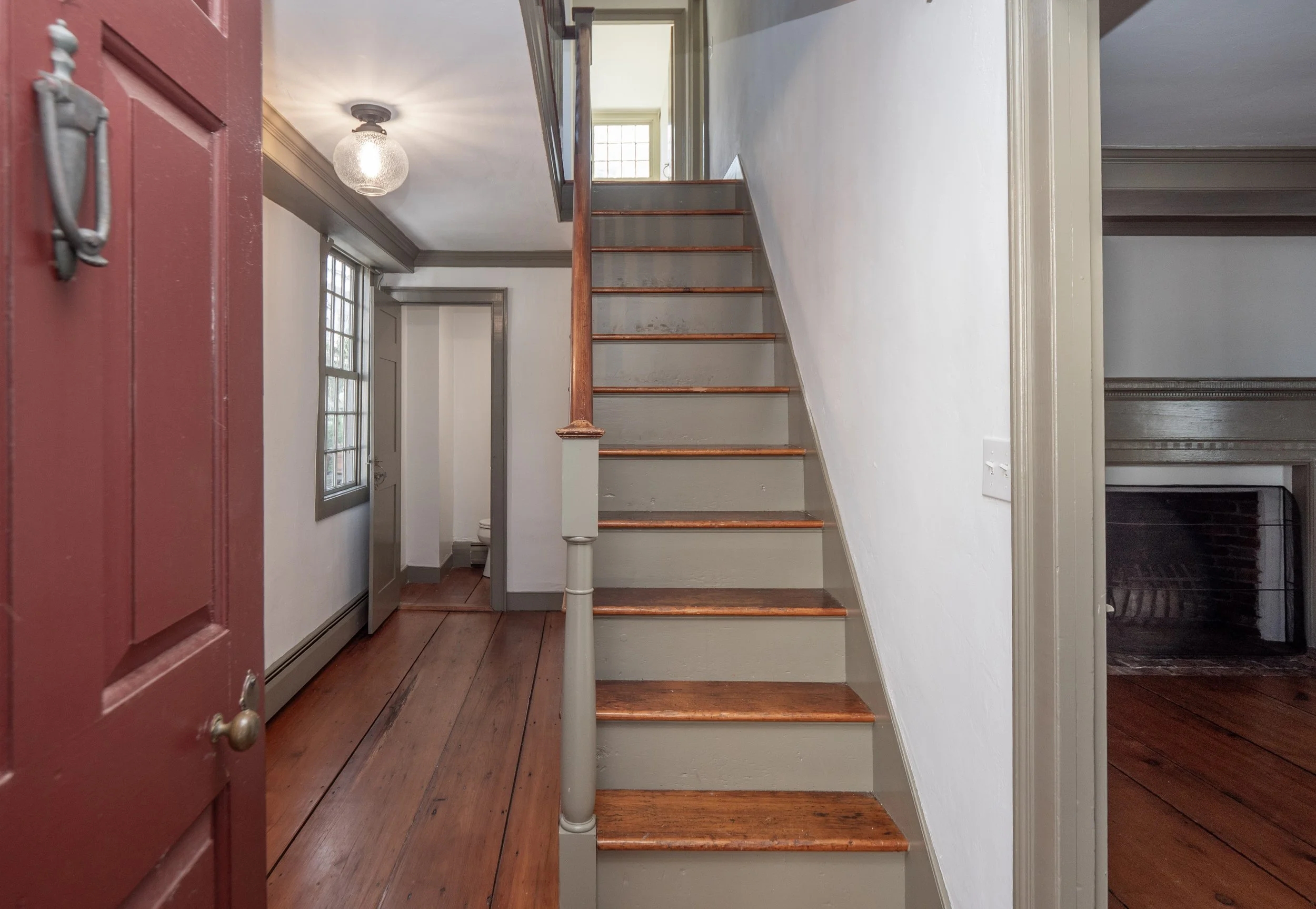 Newport for Lease