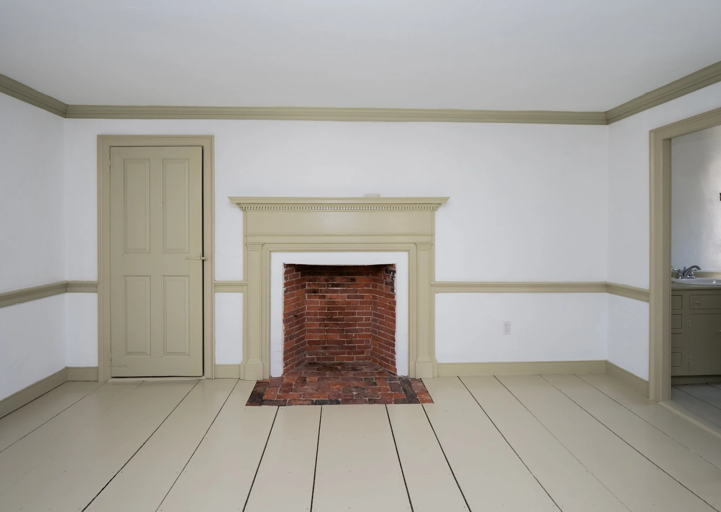 Newport for Lease