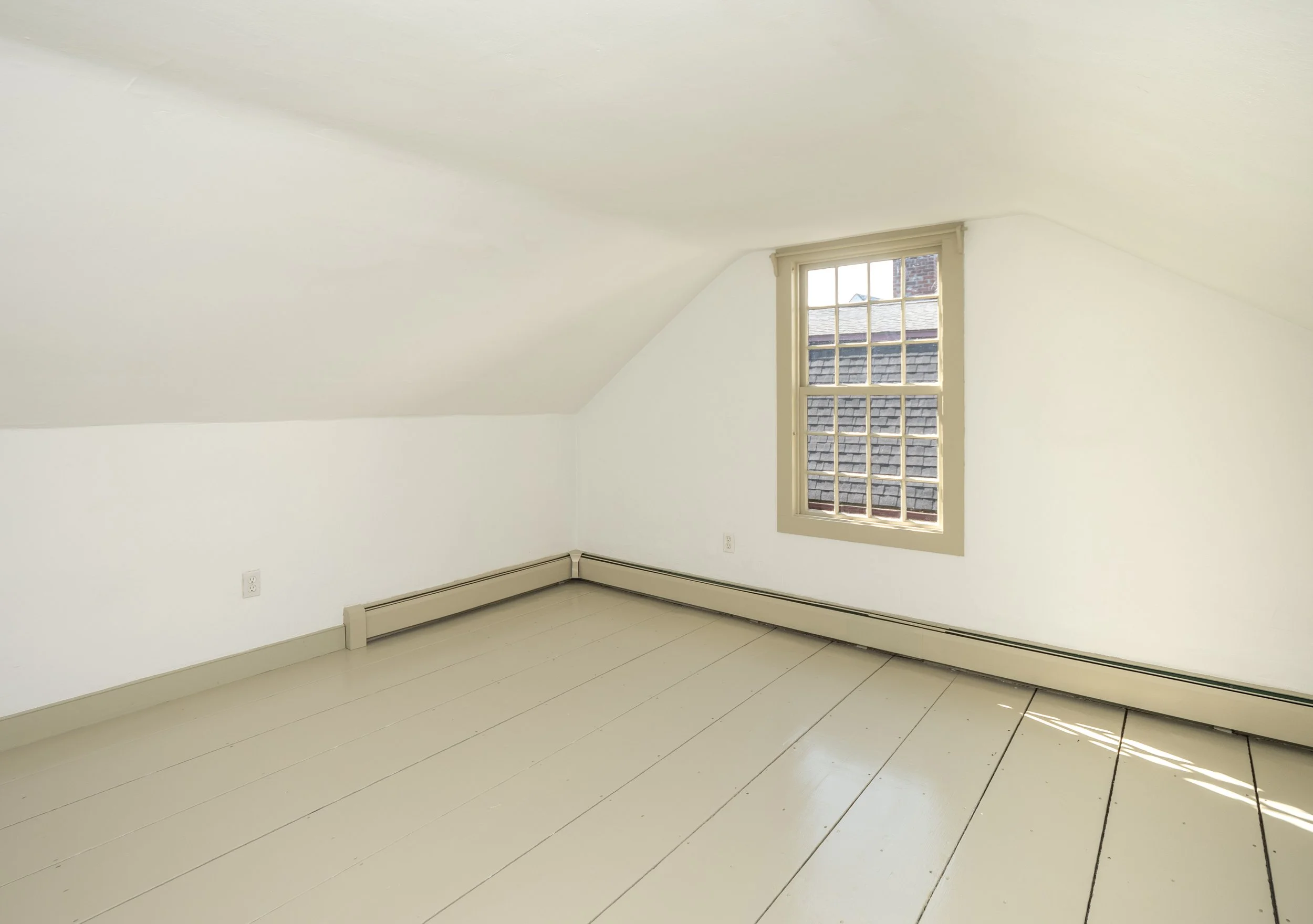 Newport for Lease