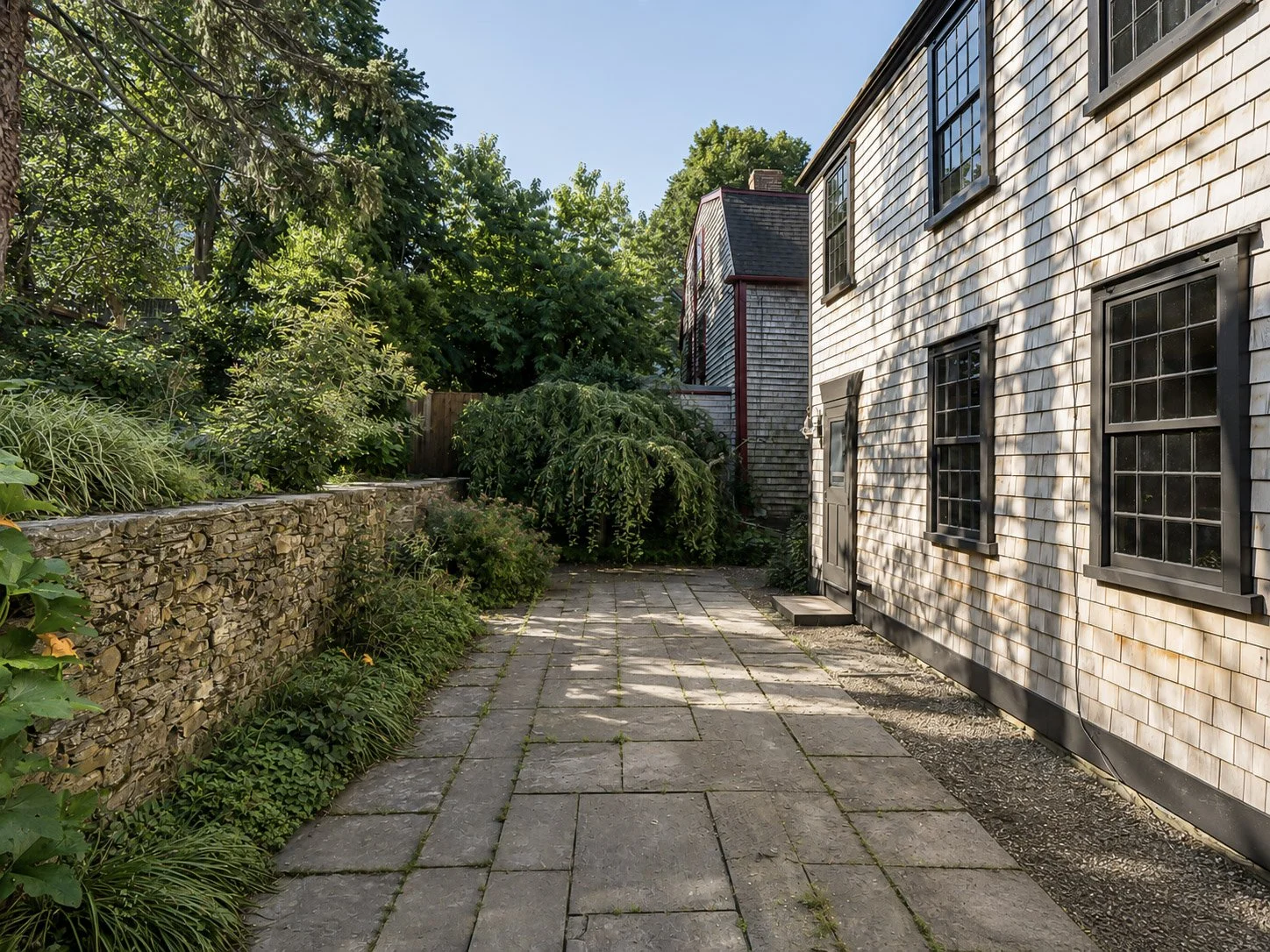Newport for Lease