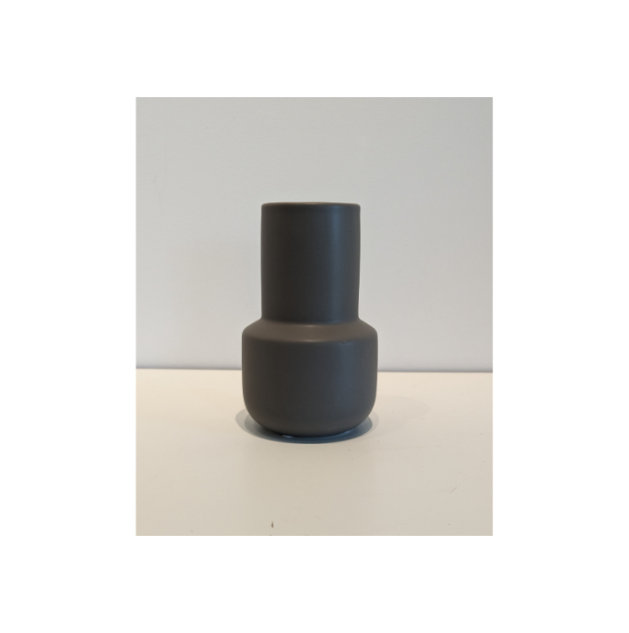 Lewis Vase
