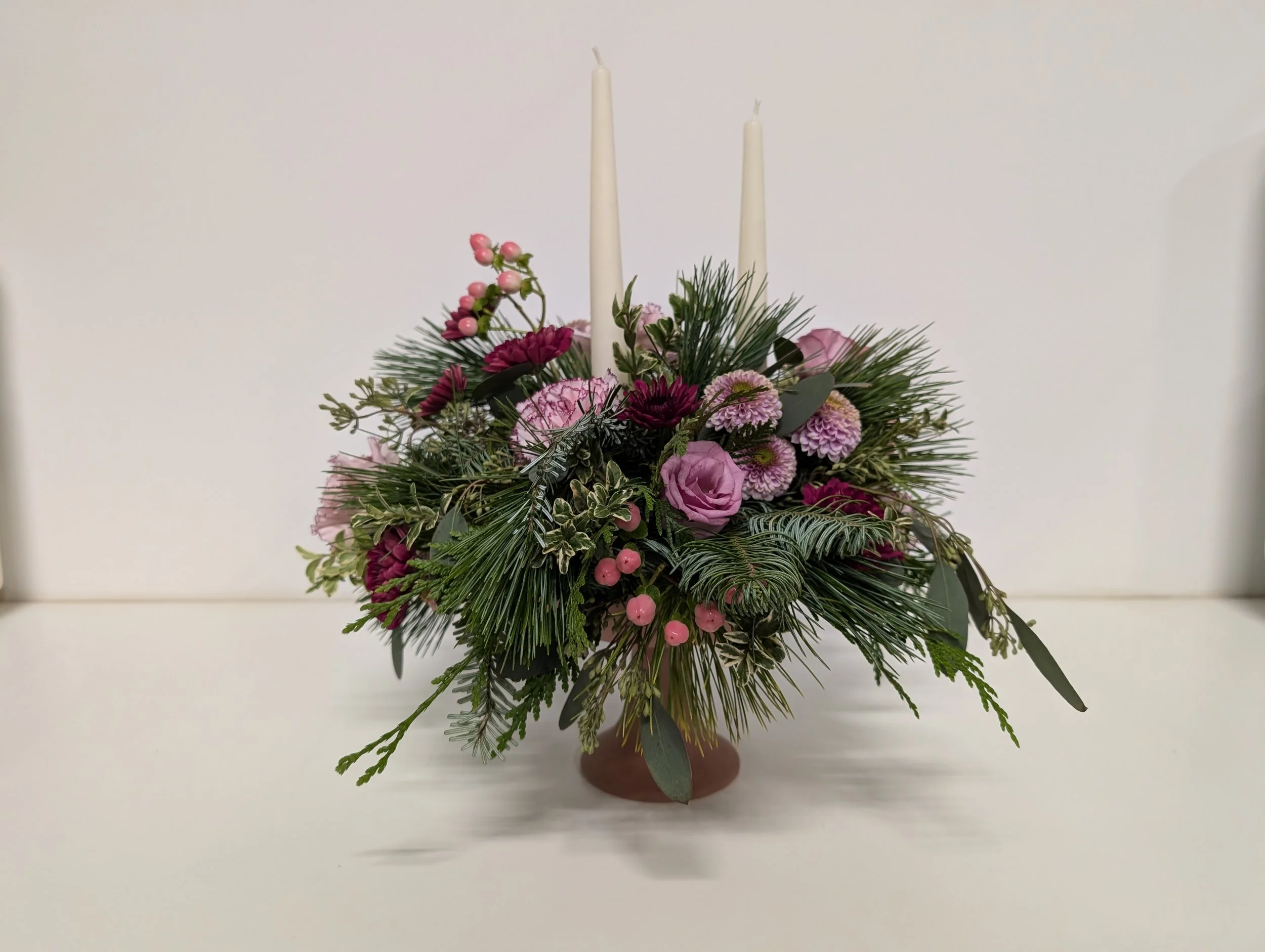 modern-holiday-centerpiece.jpg