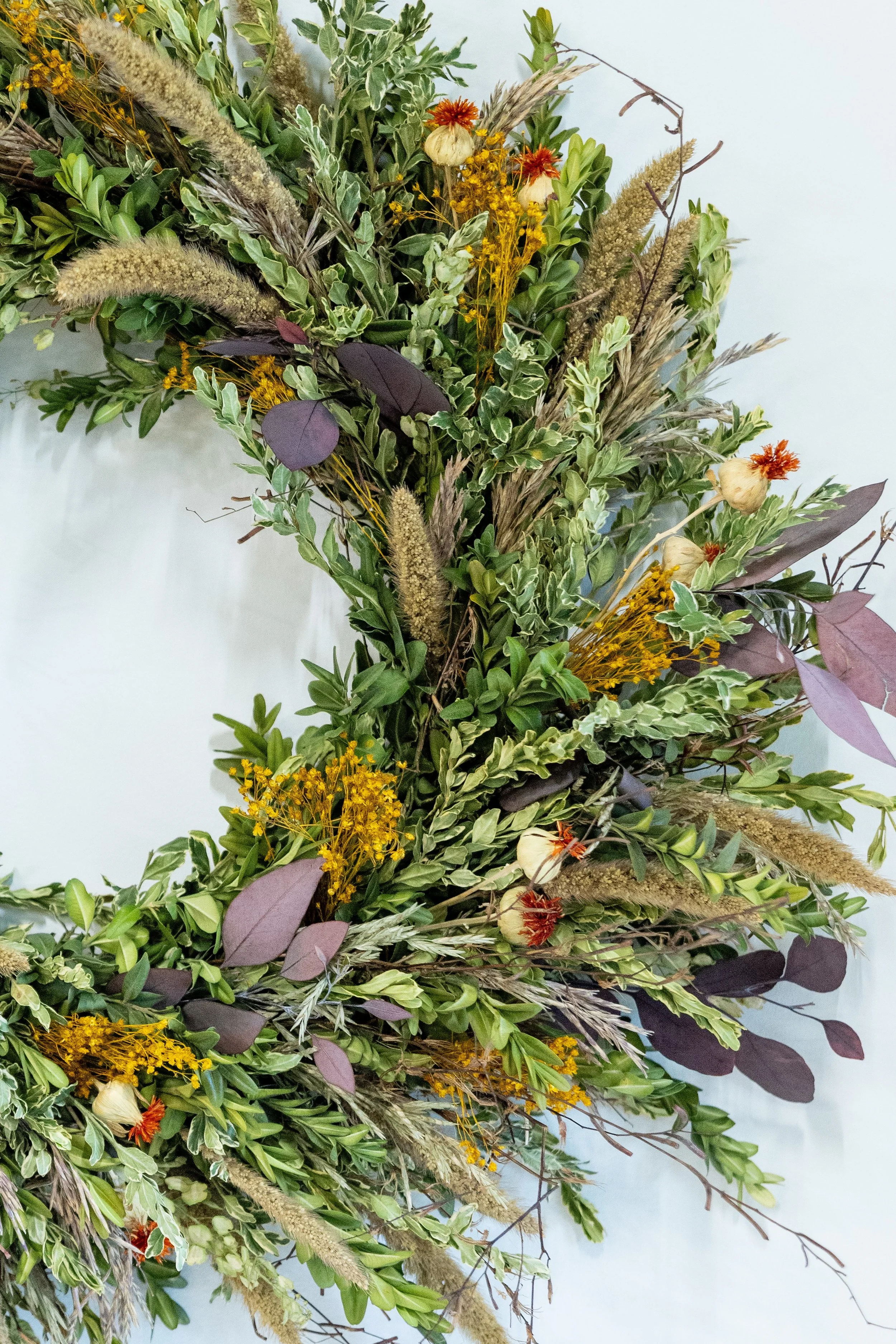 golden-meadow-fall-wreath-closeup-0908.jpg