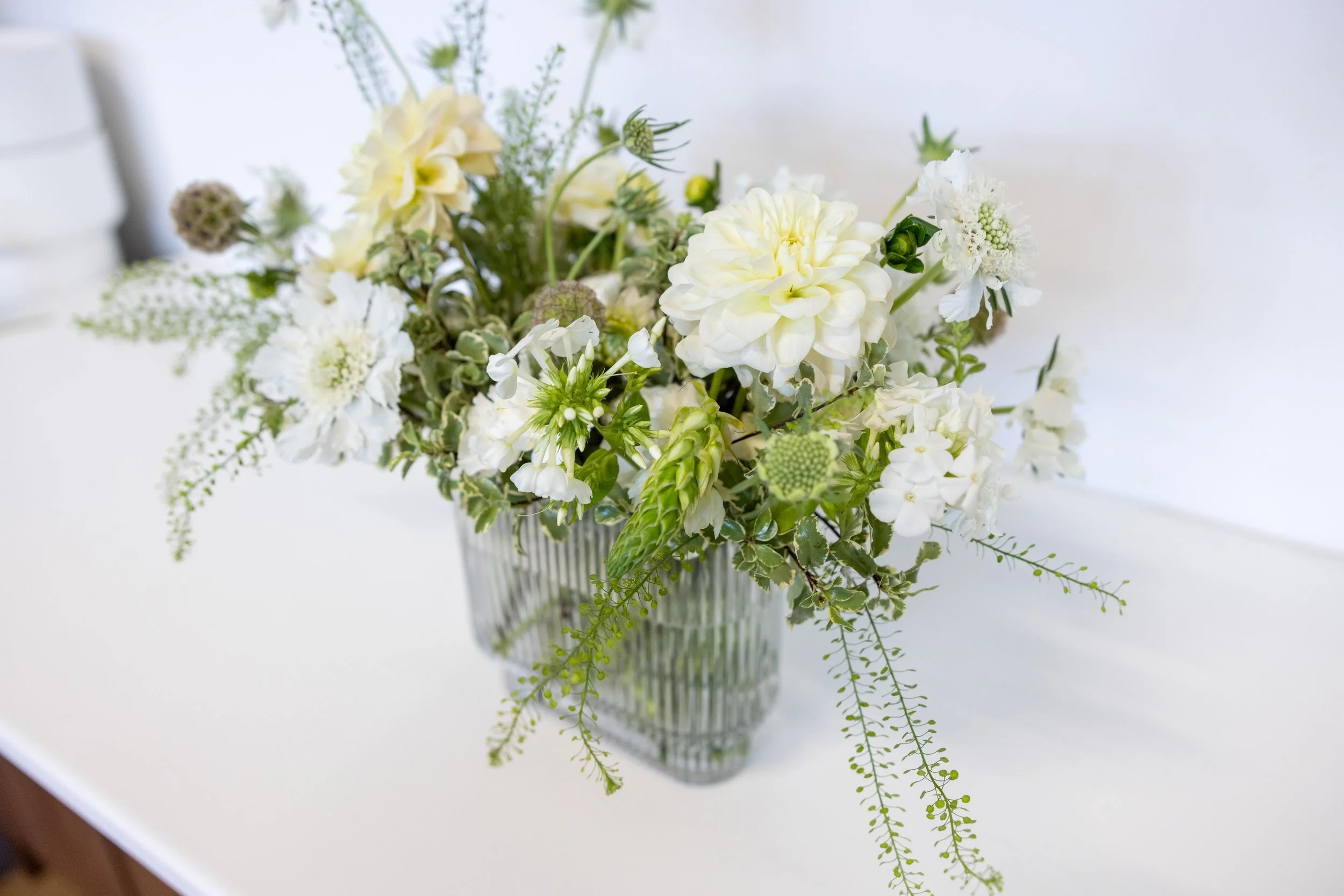 custom-flower-arrangements-calgary-0812.jpg