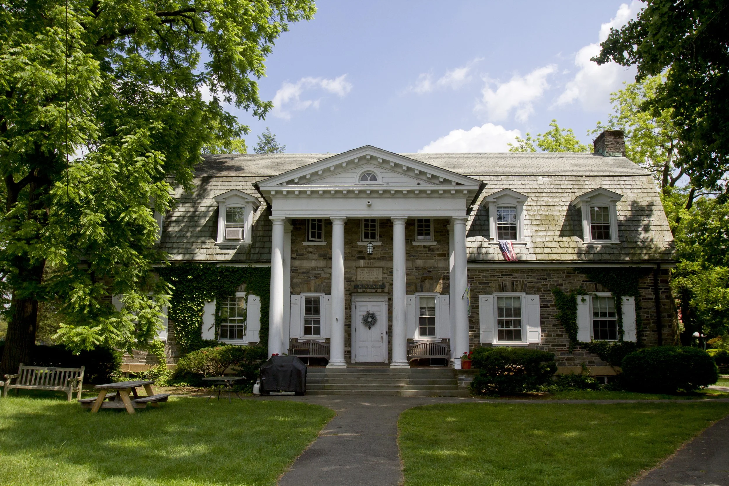 Kinnan House