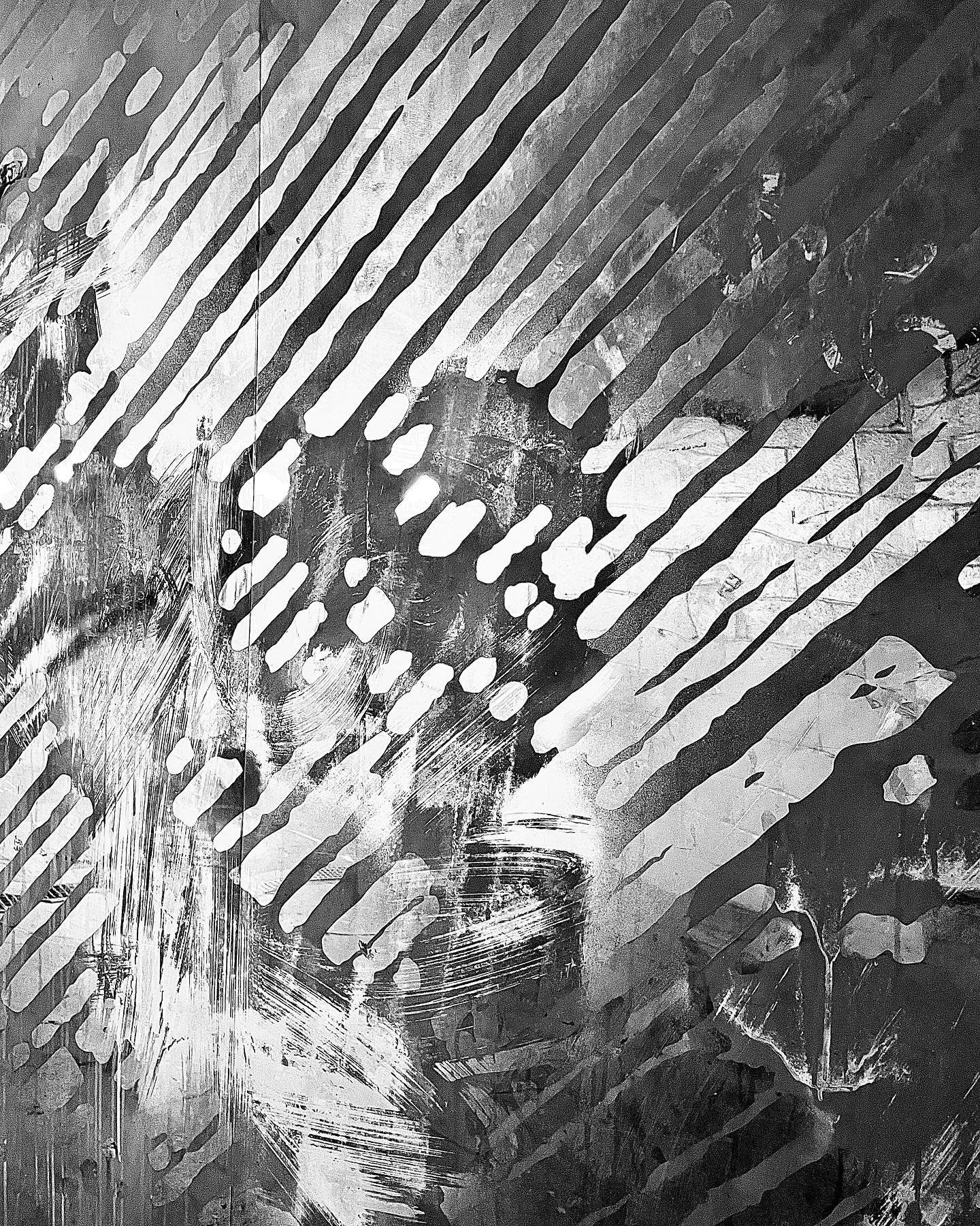COMPLEX RESONANCE 
2300-0100

Kleiton Bassi is an audio visual artist from S&atilde;o Paulo. His exploration into texture plays a fundamental basis in his sets, visual and musical works.

Kleitons artistic escapades incorporate, interactive an genera
