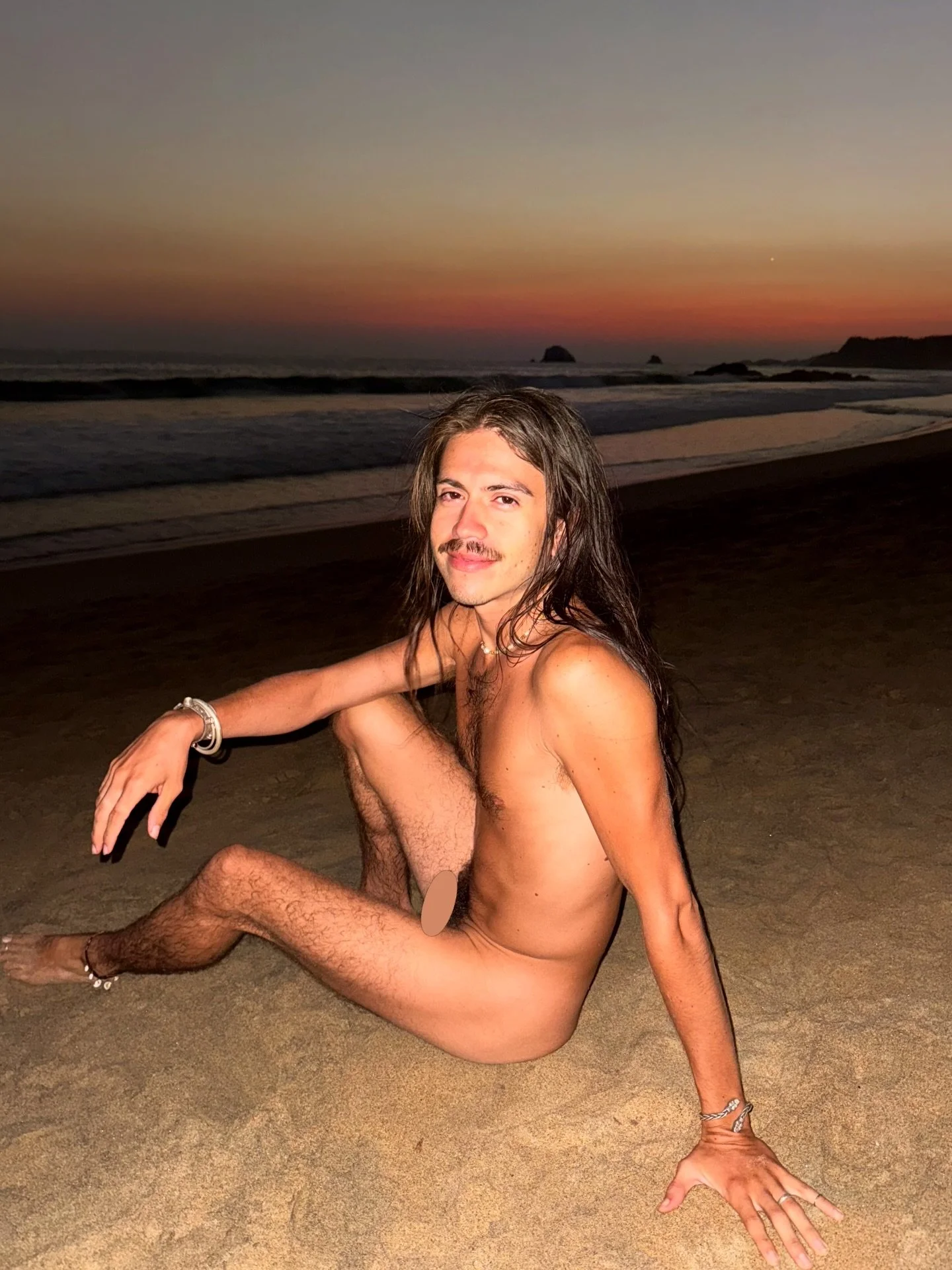 March already feels extra magical ✨🌺🌈