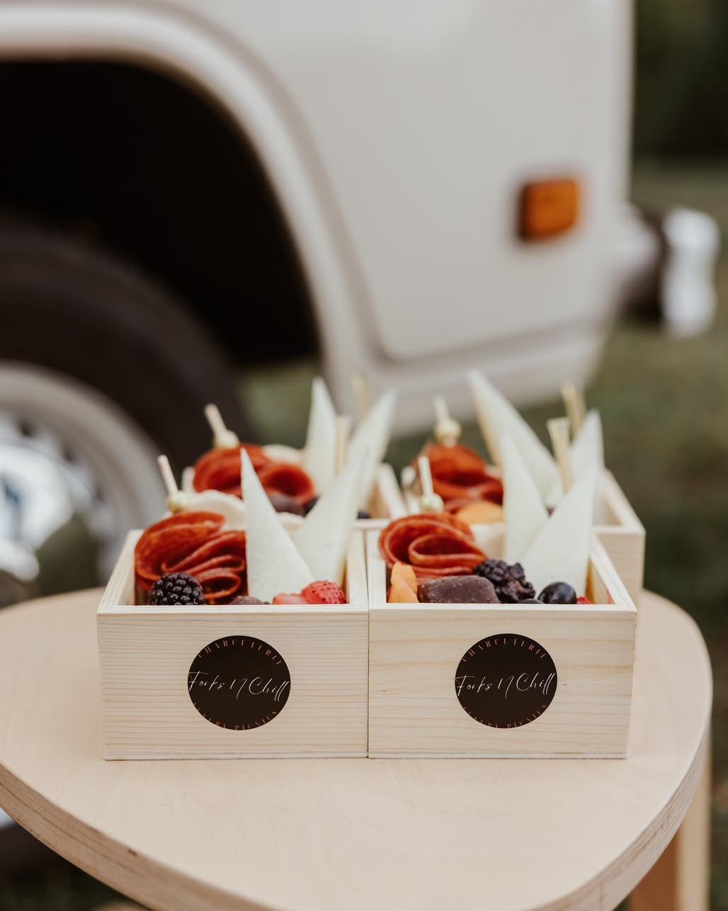 Looking for a cute snack that isn&rsquo;t in a cup? We&rsquo;ve got you covered with our new Graze Crates! Comment what you think about this cute addition to our small items menu! ❤️

PUBLICATION: @wed.kansascity
PLANNING: @thirtyonethirty_events
PHO