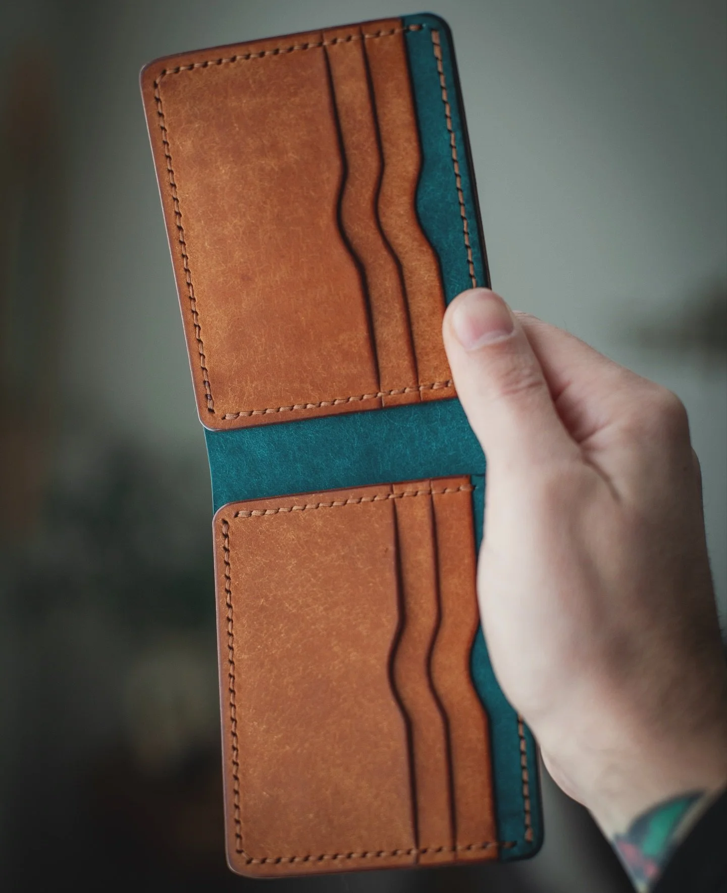 Here&rsquo;s a few customs I&rsquo;ve done this holiday season. 

#customwallet #leatherwallet #bifoldwallet #vegtan #fullgrainleather #leathercraft #leather