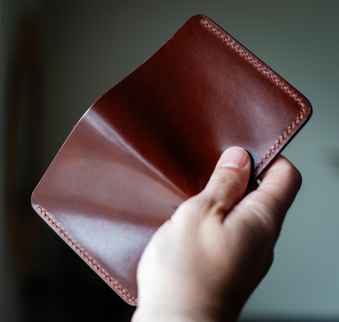 It&rsquo;s Coastline&rsquo;s FIRST OFFICIAL DROP!!!! 
For the spring launch I&rsquo;ve dropped 4 new wallets in the beautiful Gaucho oil leather. 
Gaucho Oil is a full-grain veg-tan cowhide leather from the #labritagna tannery in Italy. It&rsquo;s st