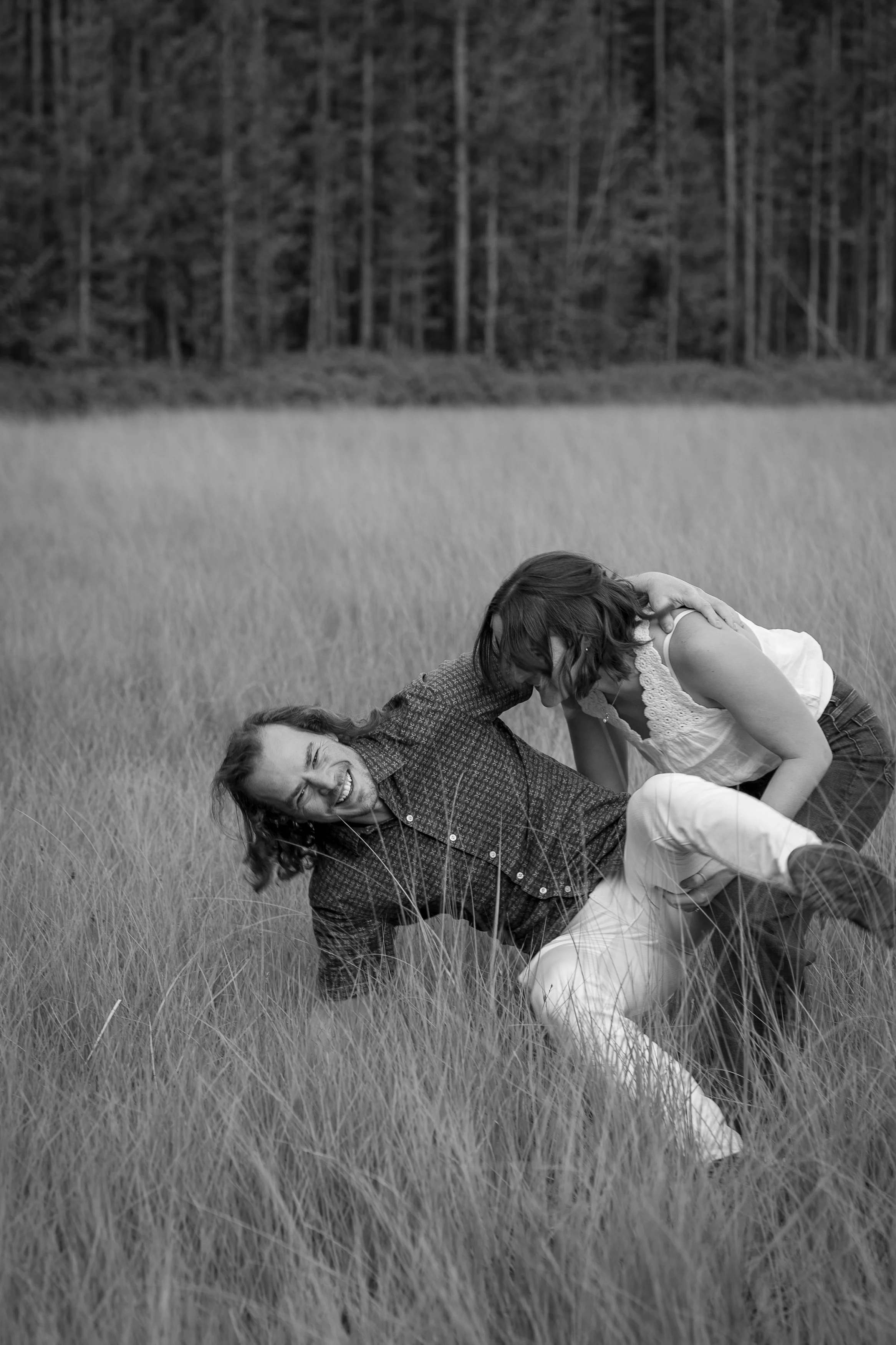 Documentary style couples photography.jpg