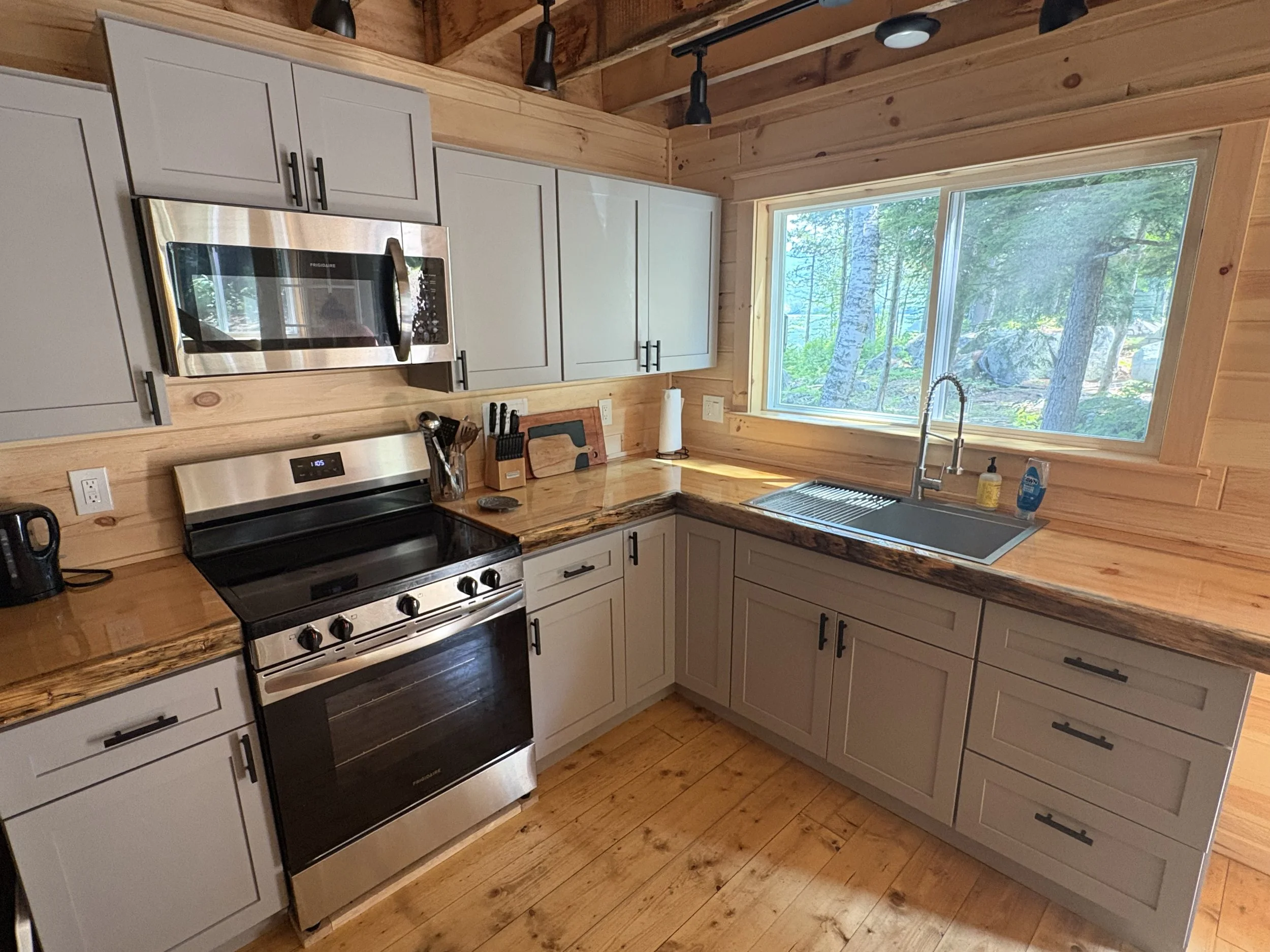 New kitchen